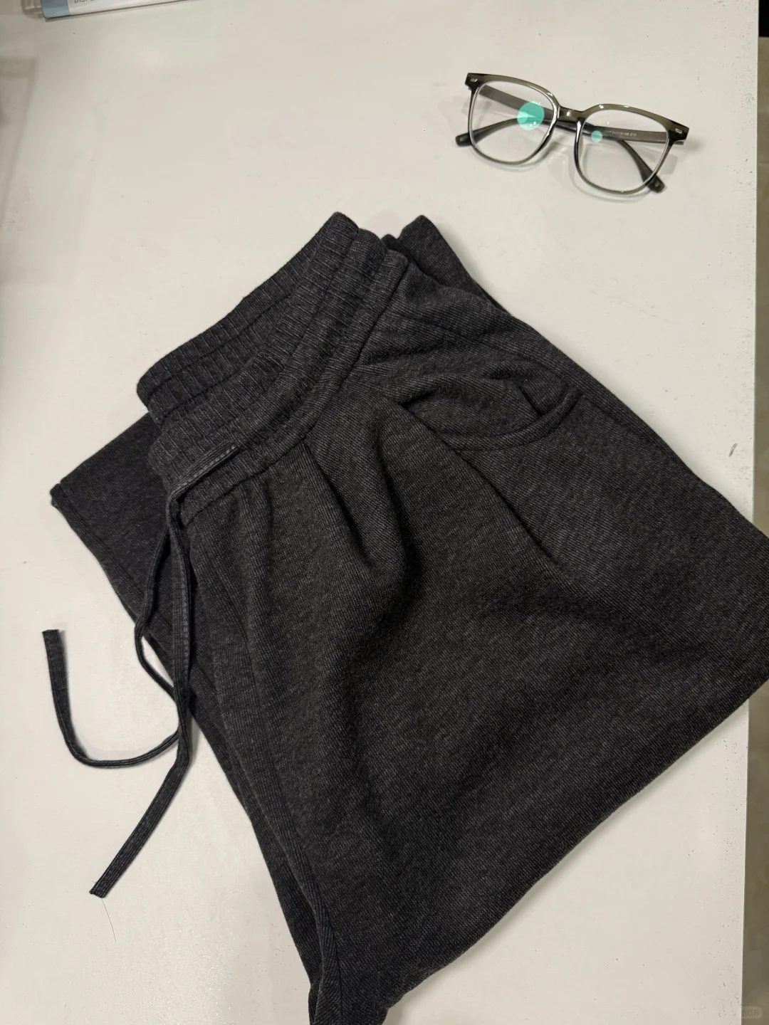 这条休闲裤我能穿一整个秋冬！