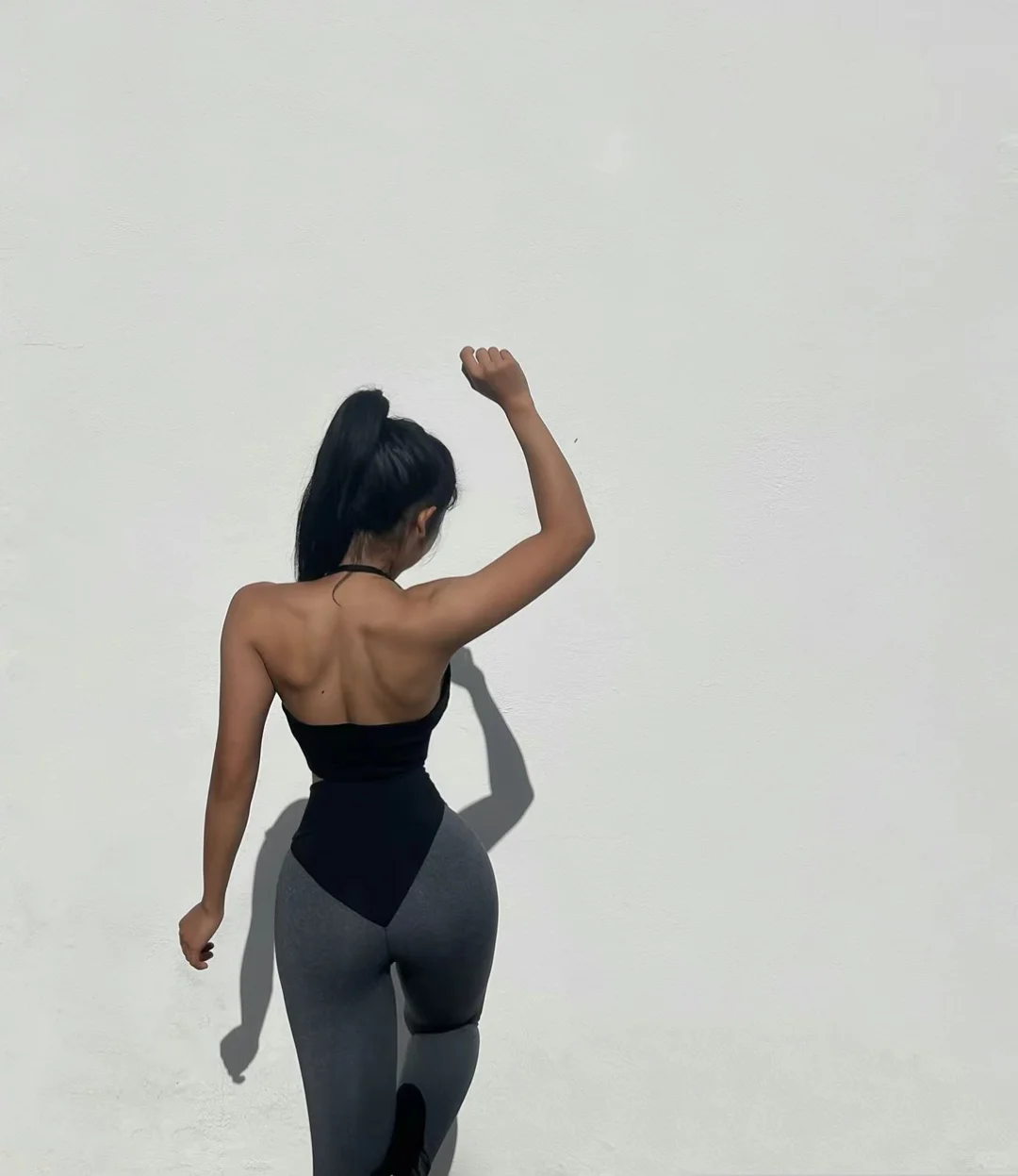 有喜欢薄肌女孩的吗?