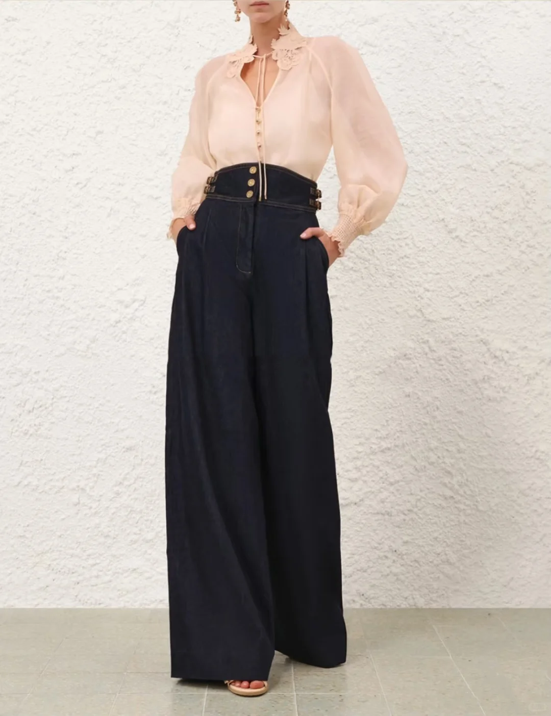 法式复古蕾丝花边 | 蕾丝拼接设计 刺绣衣领