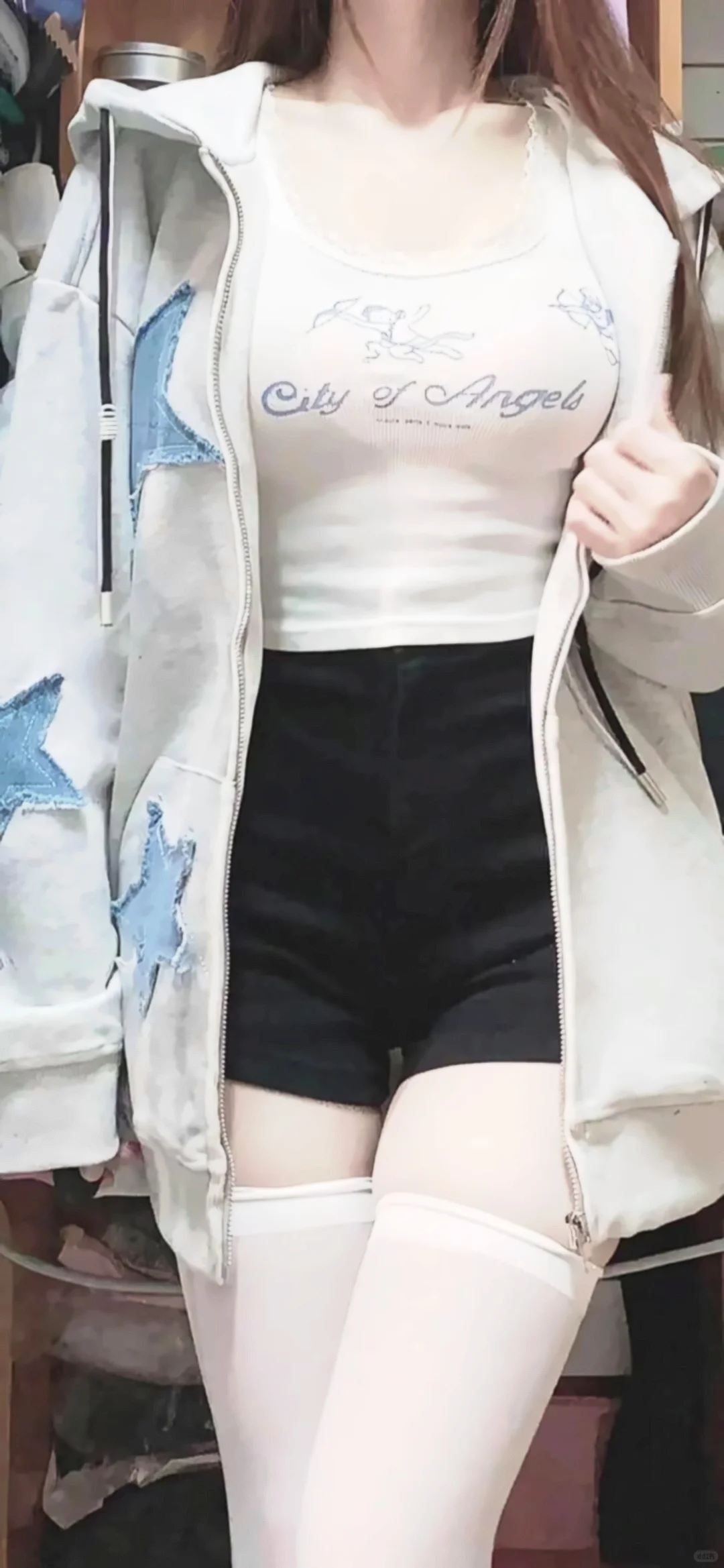 屏保太丑？辣妹壁纸拯救你的审美！📱💥