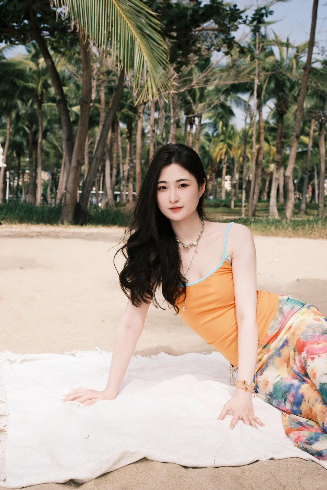 提前收藏⭐️这些在海边拍照姿势你一定能用到