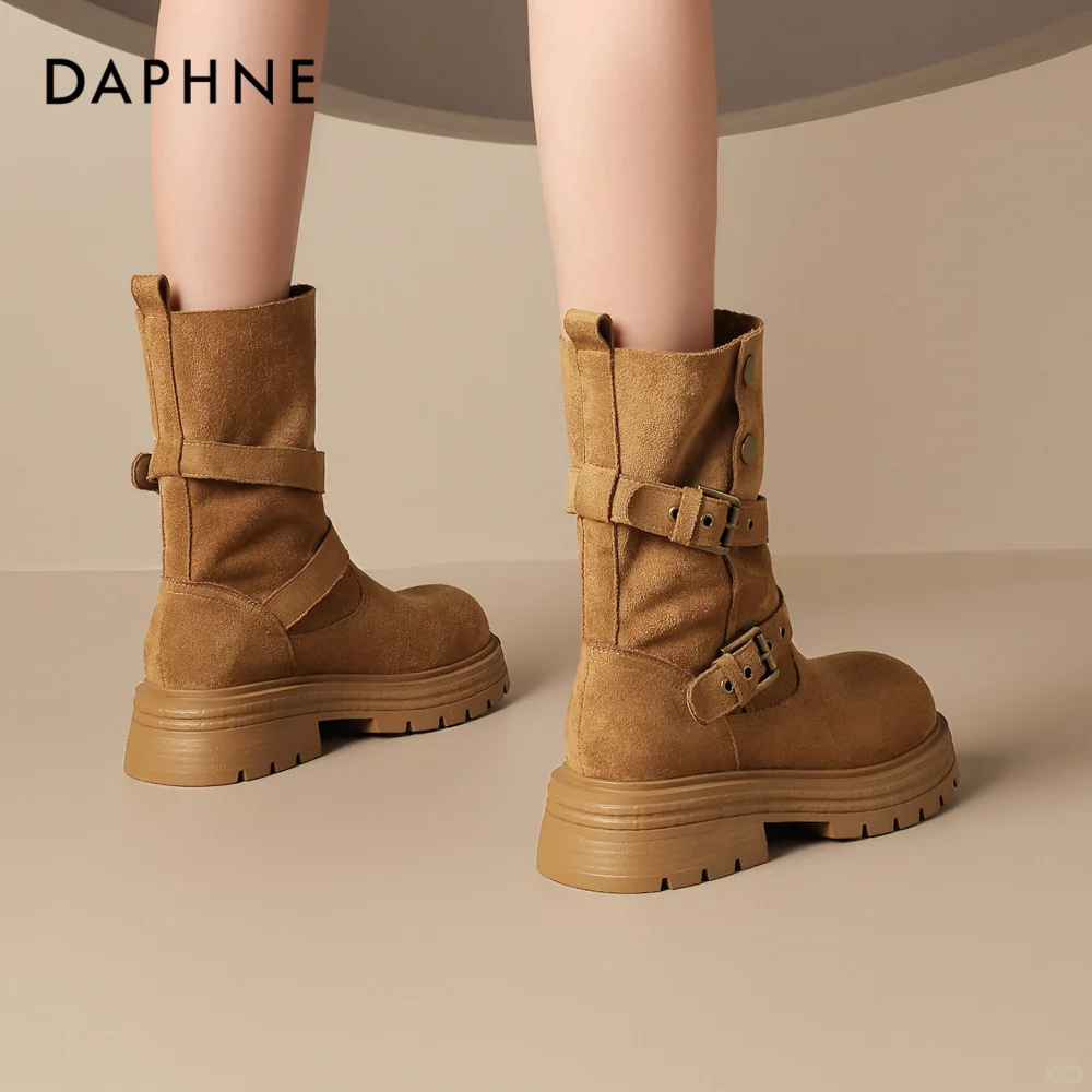 👢达芙妮新宠！法式复古靴子太香了