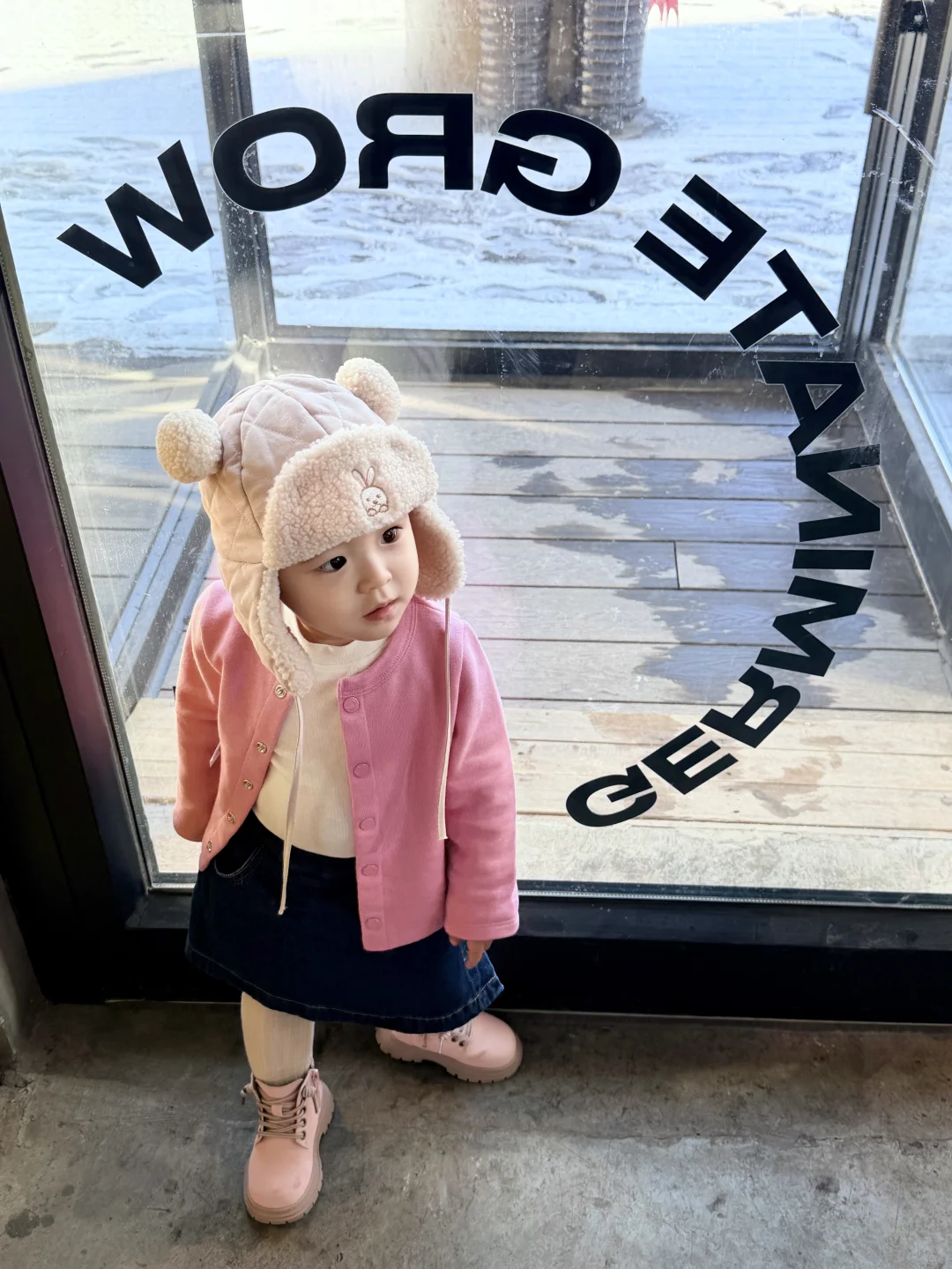 粉色娇嫩 一岁穿正好！