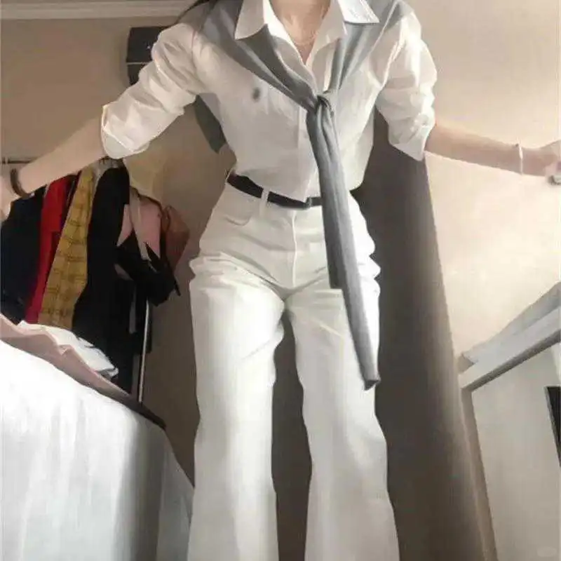 🌈白衬衫+休闲裤绝美出片！