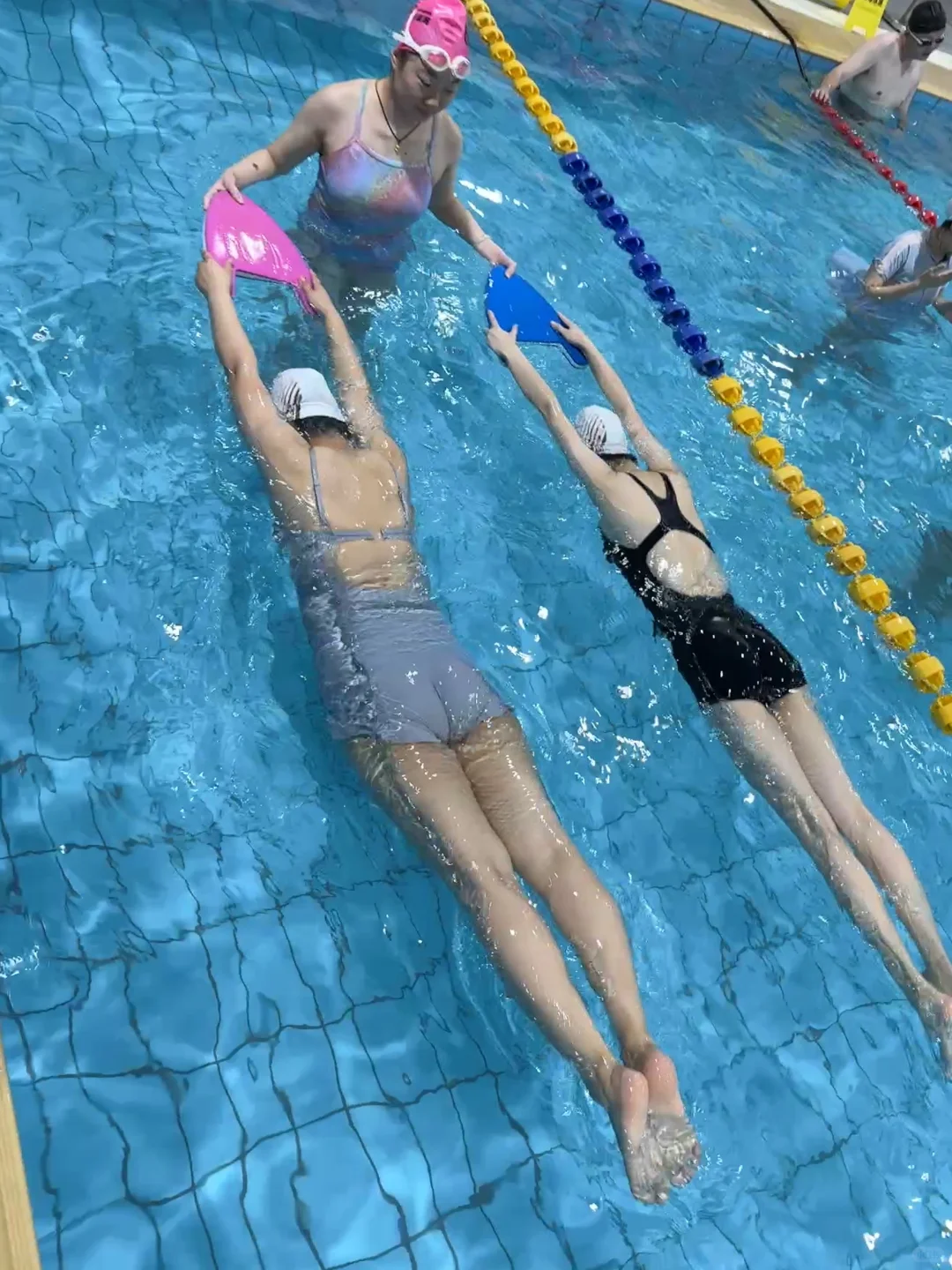 西安南稍门00后女教练 游泳🏊🏻599🏊🏻🔟茨