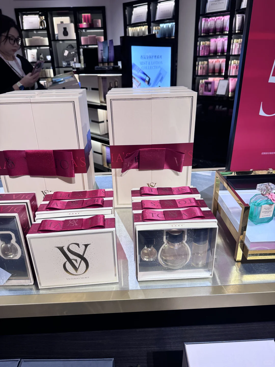 我发现了个宝藏小铺！🛒维密大折扣