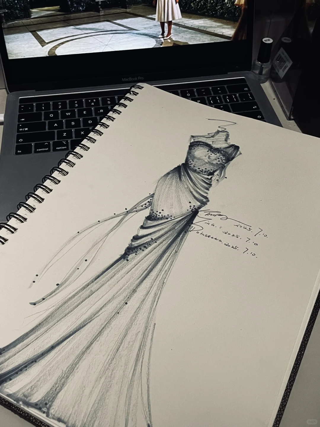 或许简单才是最耐看的