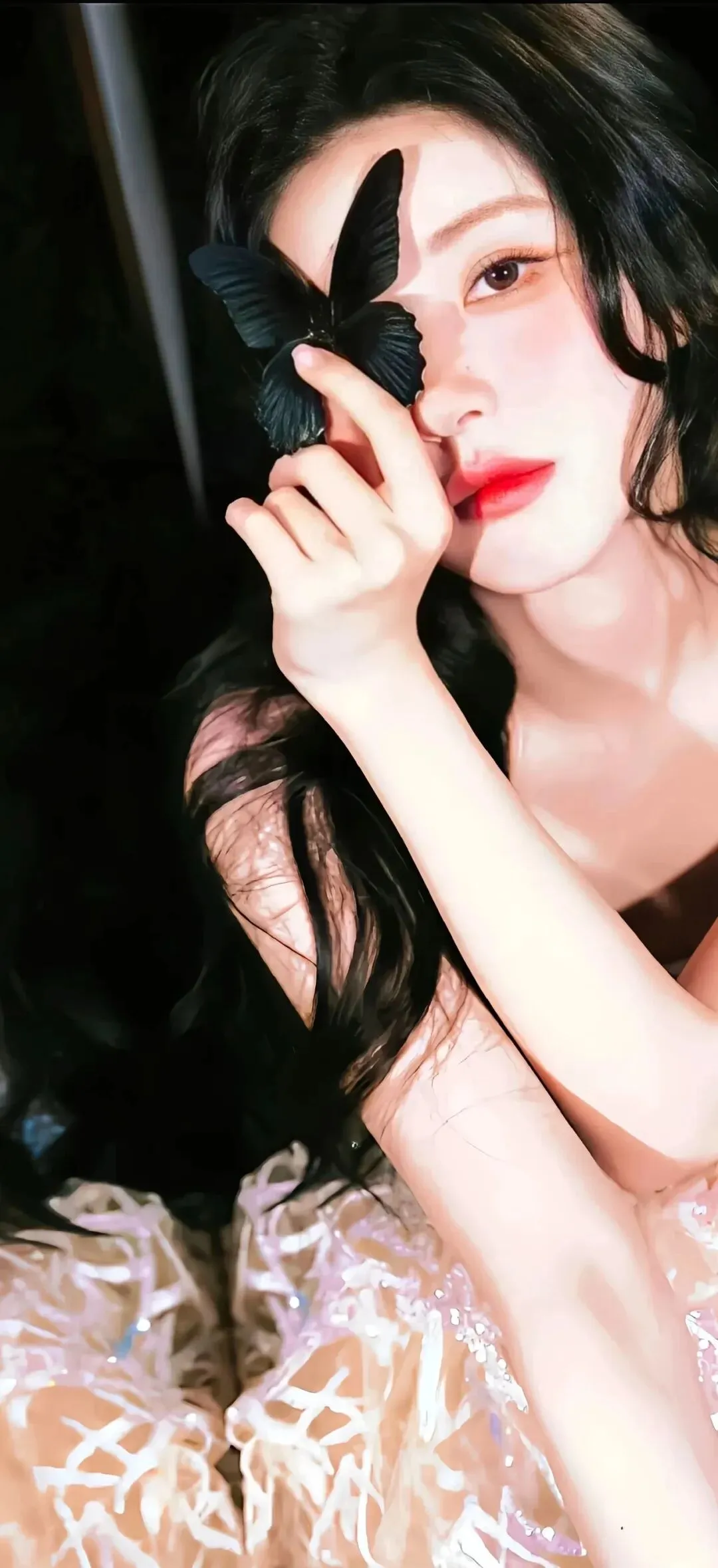 SHARE，18张美女高清壁纸合集