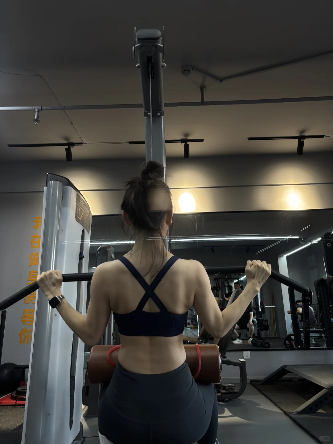 撸铁女孩👧、练背日、健身工作室、真的好爱练背