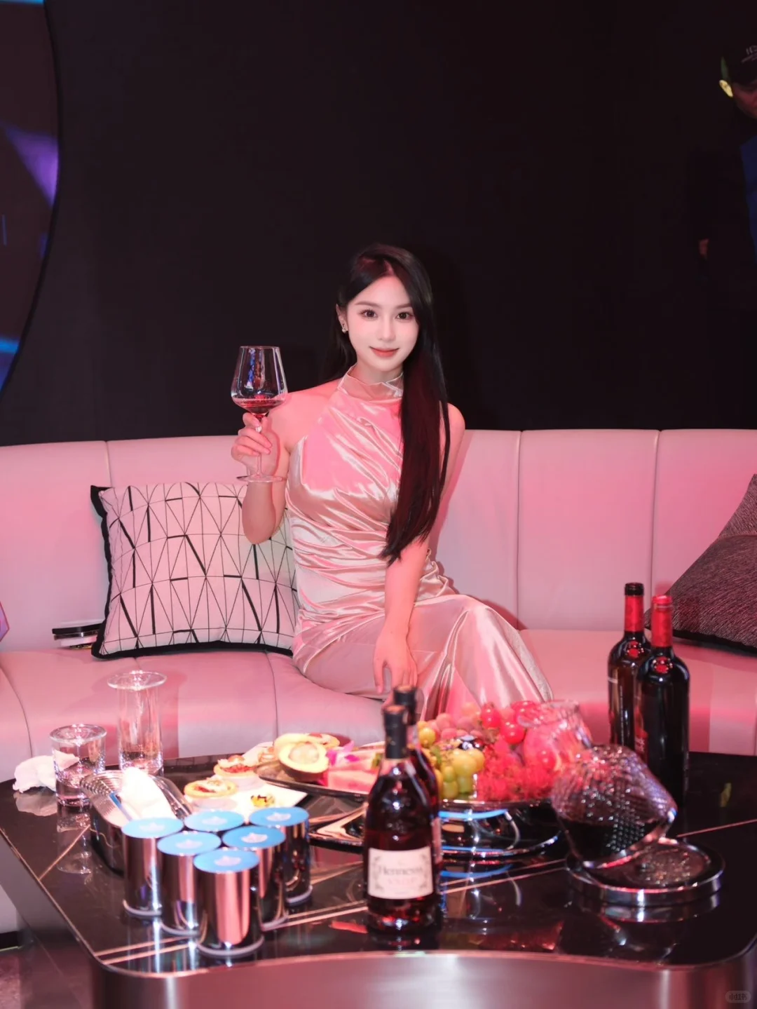 谁说KTV只能抢麦唱歌？