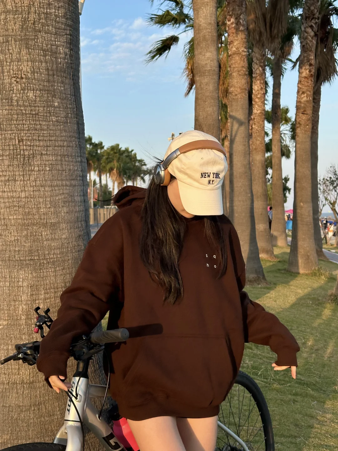 和我的自行车在海边看日落🚴