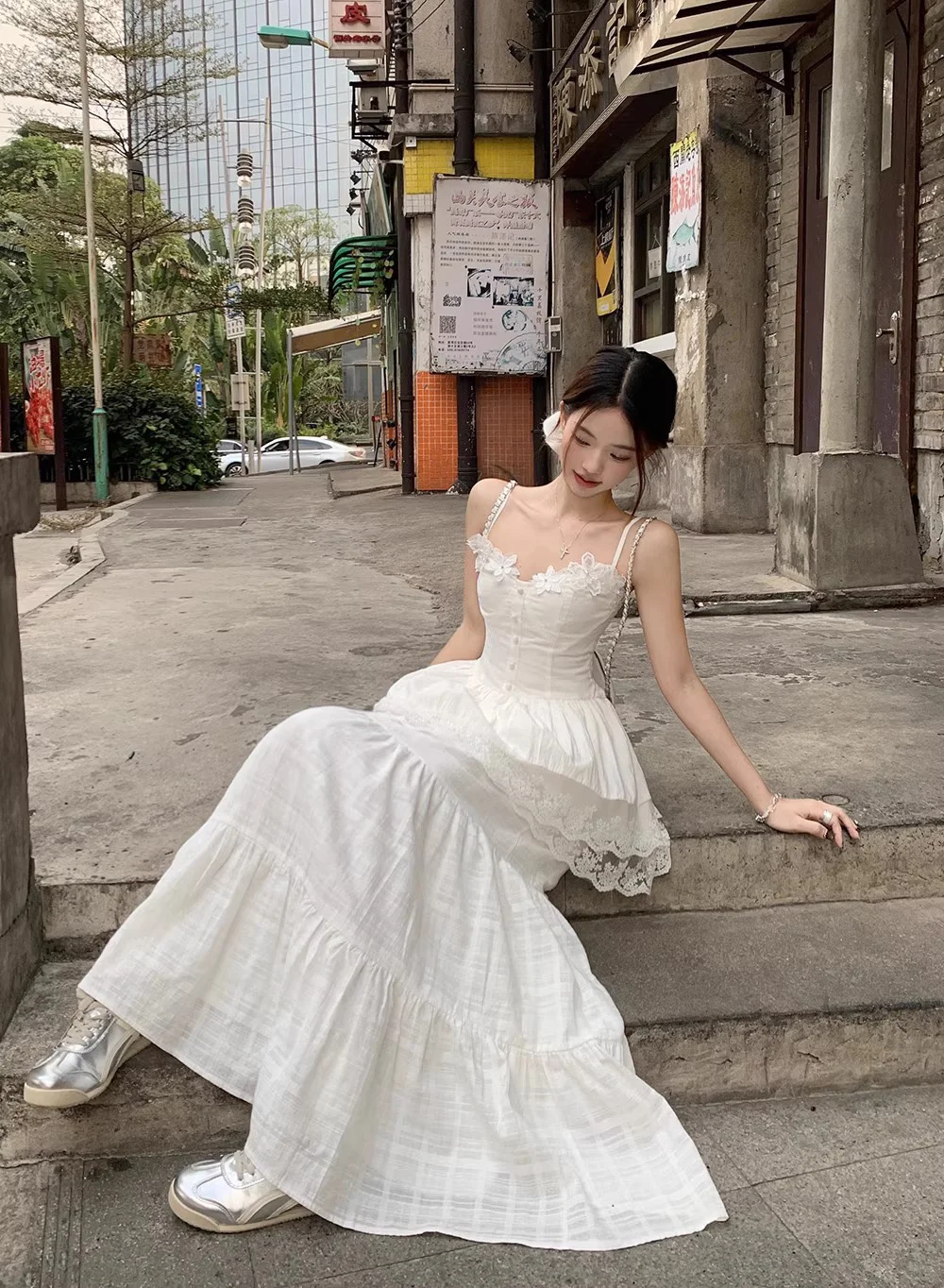 蕾丝吊带两件套