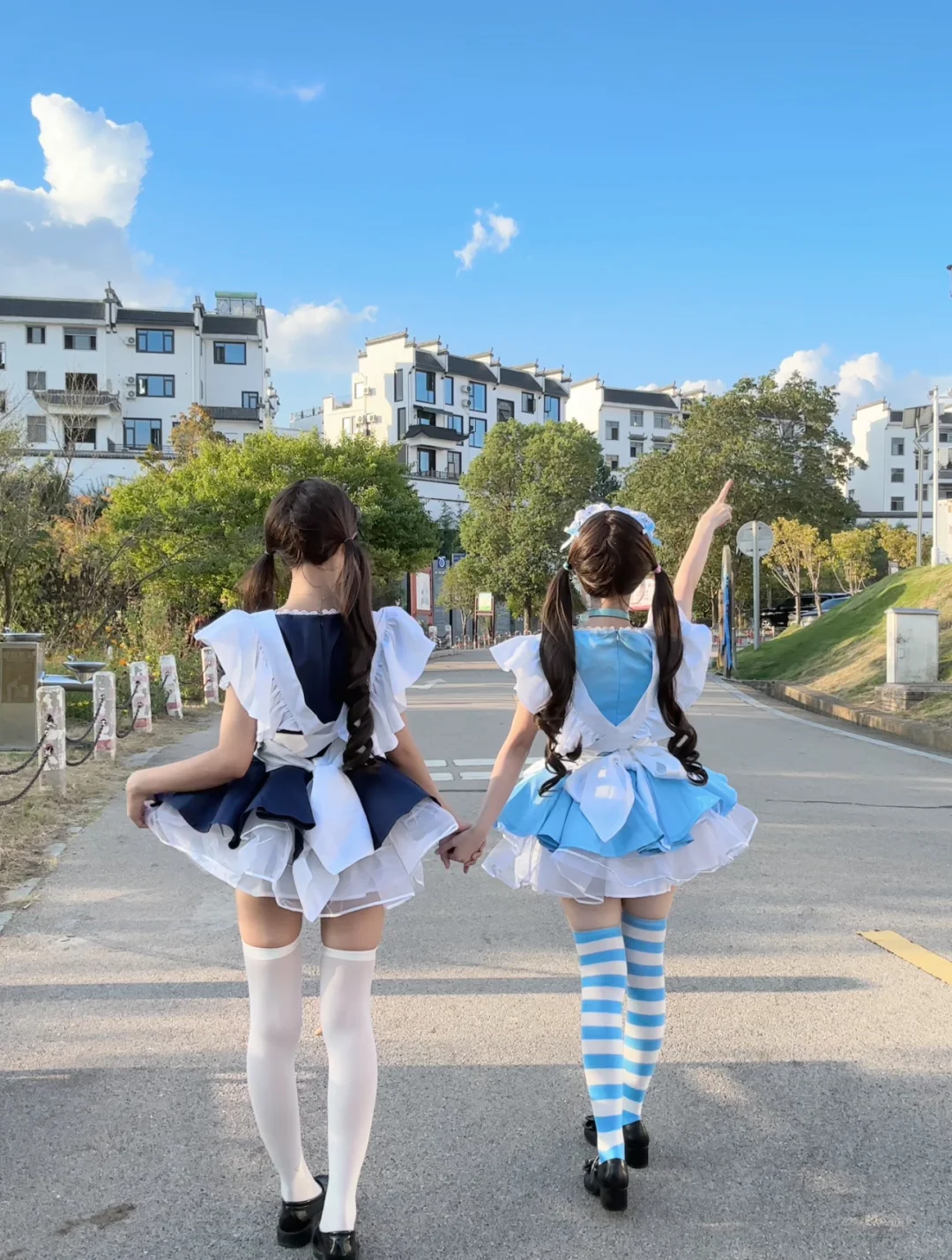 天使女仆 ✌︎˶╹ꇴ╹˶✌︎