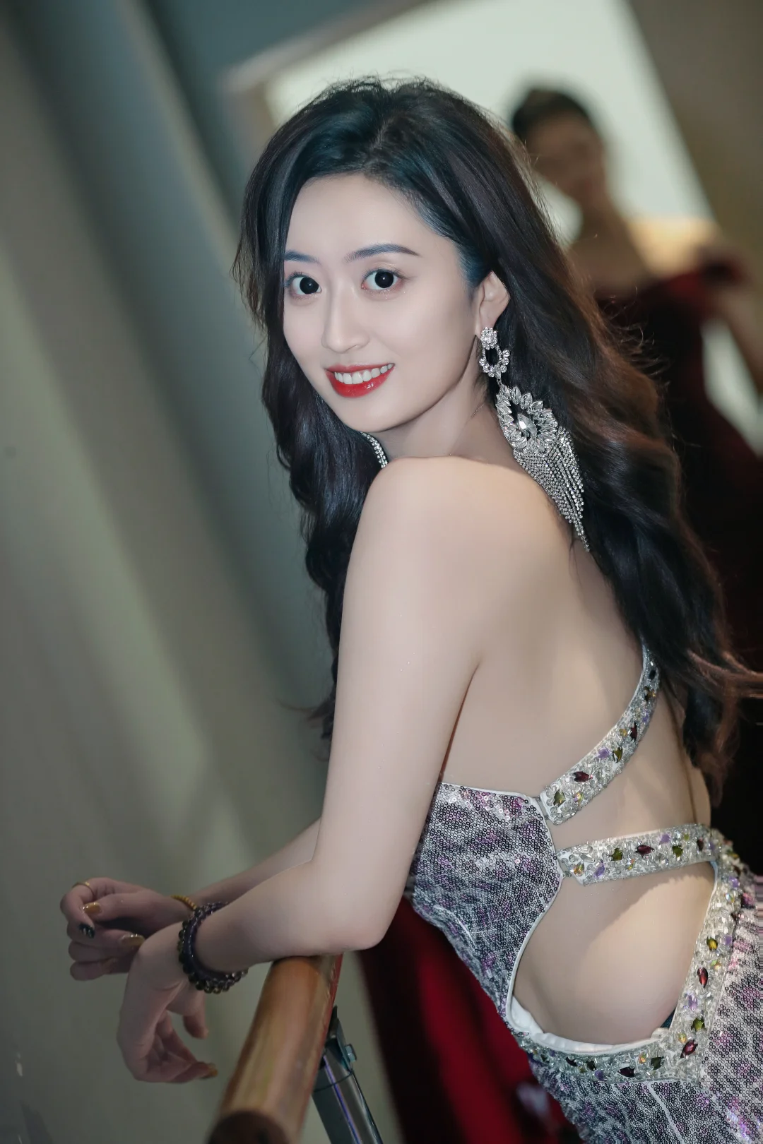 不被定义，你所见皆是我，好与坏我都不反驳。