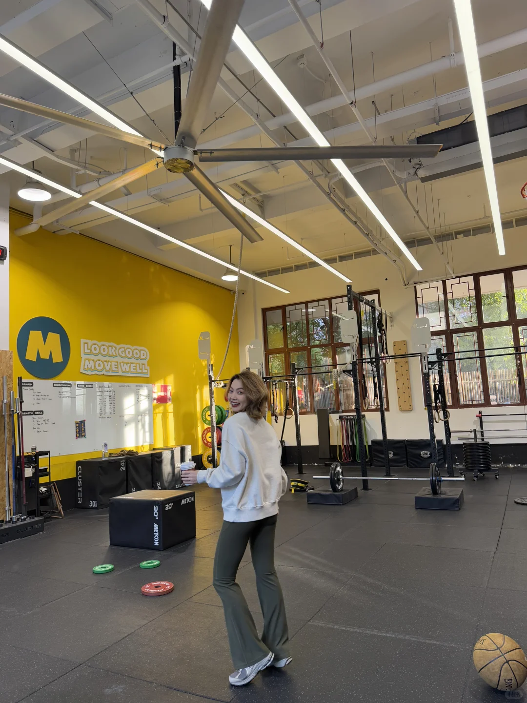 超级显腿长显腿细的一条微喇叭瑜伽裤