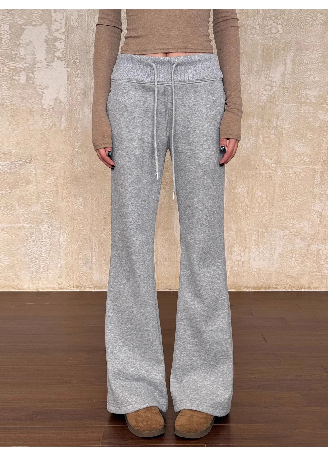 Athflow新物种！这条微喇瑜伽裤居然能加绒