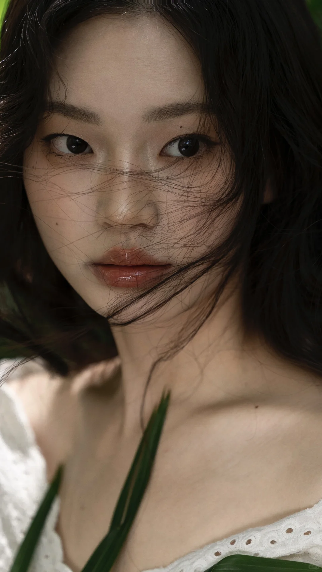 我好像看见了她年轻时的容颜～