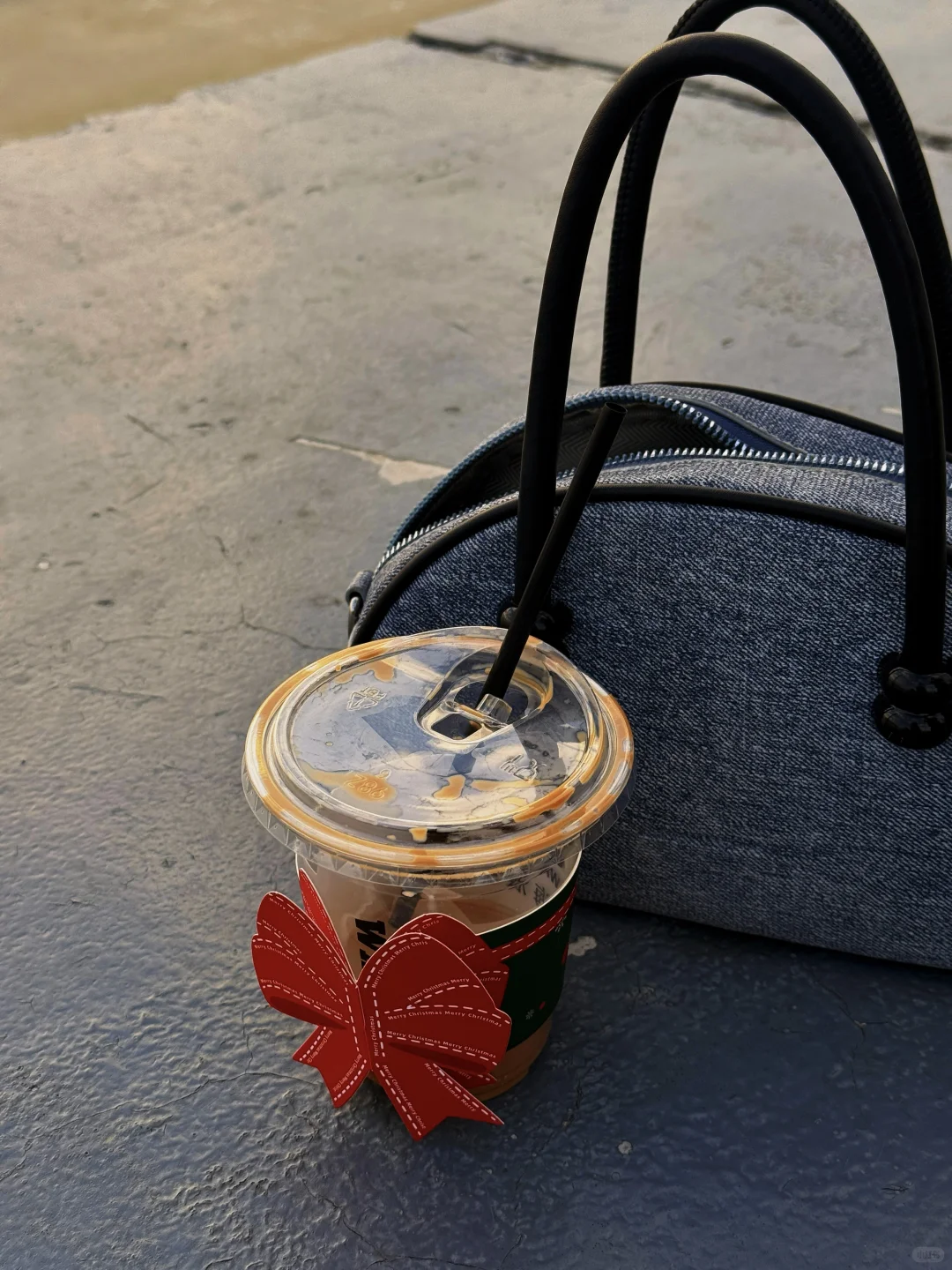 🤰🏻孕33w:)带八个月的孕肚来海边吹吹风🌬️