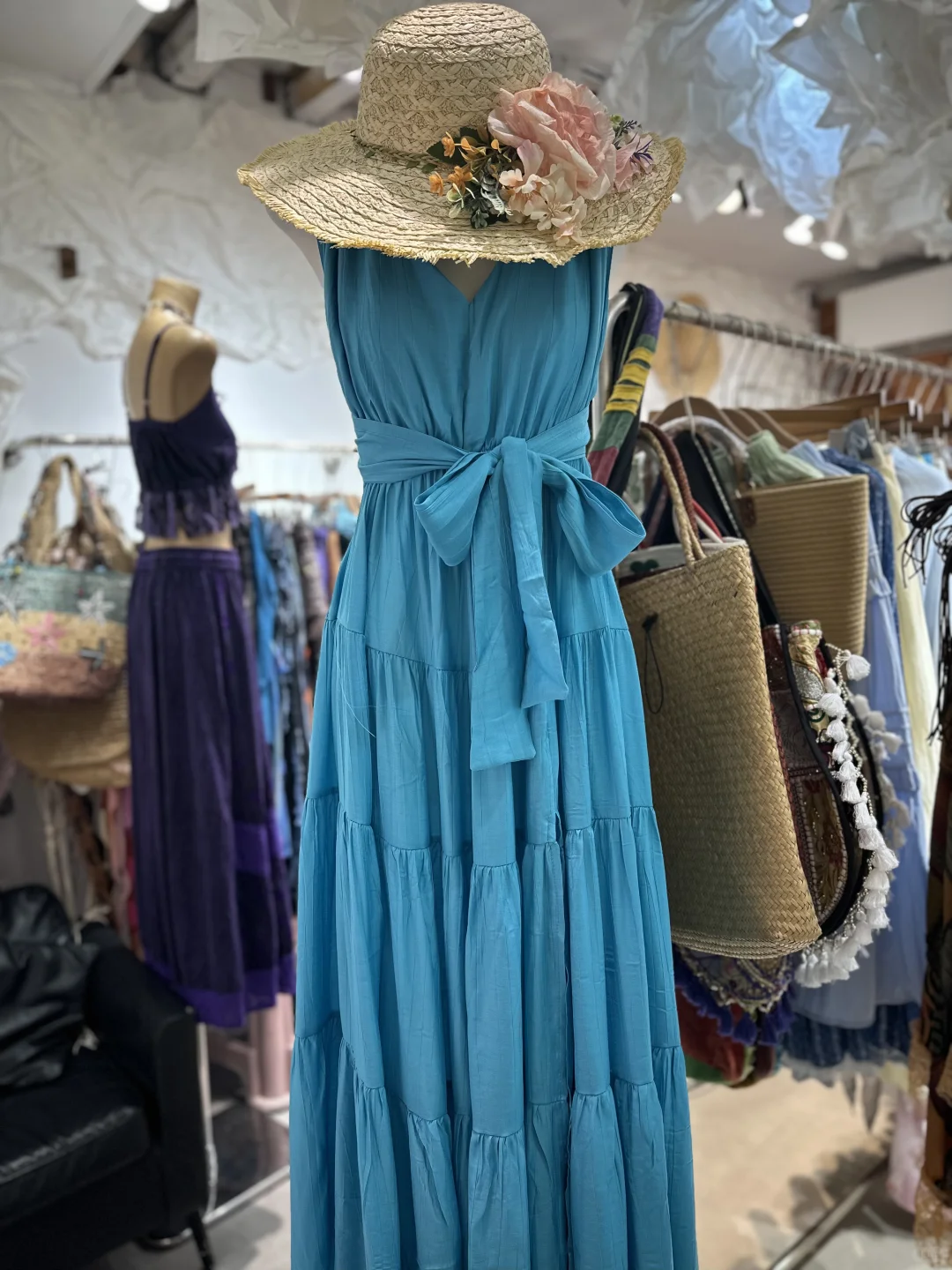 涠洲岛海边这么穿、米店、氛围感满满～～～～