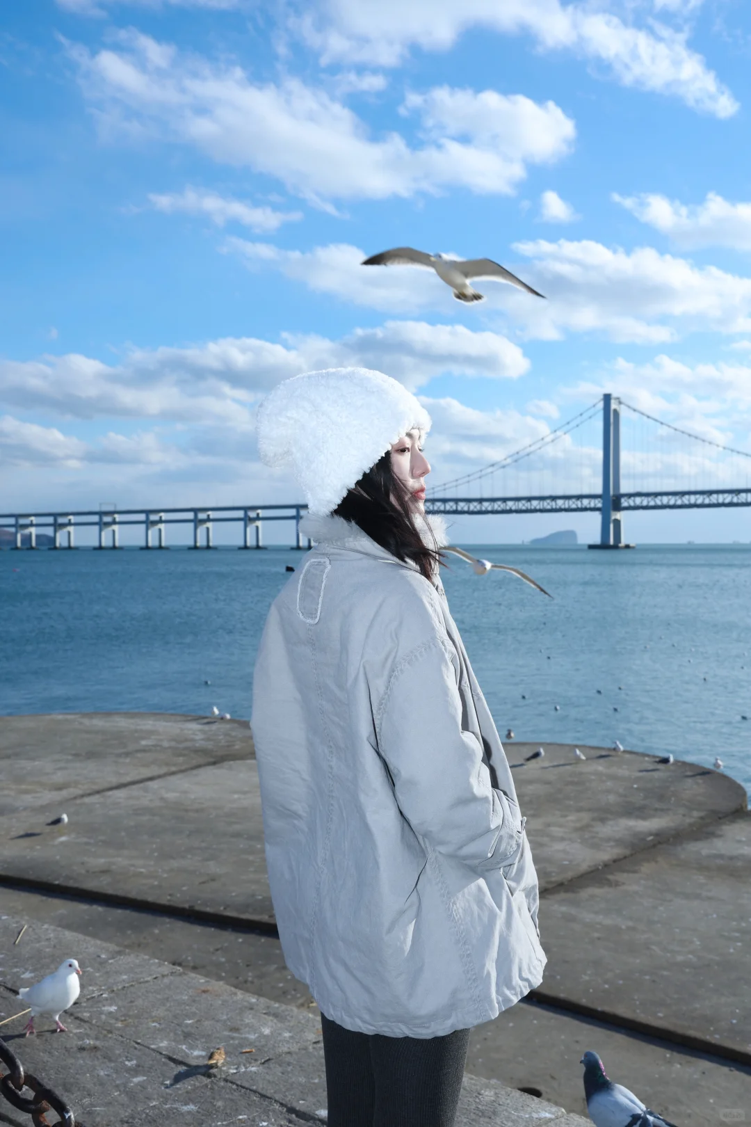 和大海蓝天颜色适配度很高的一套穿搭🩵🤍