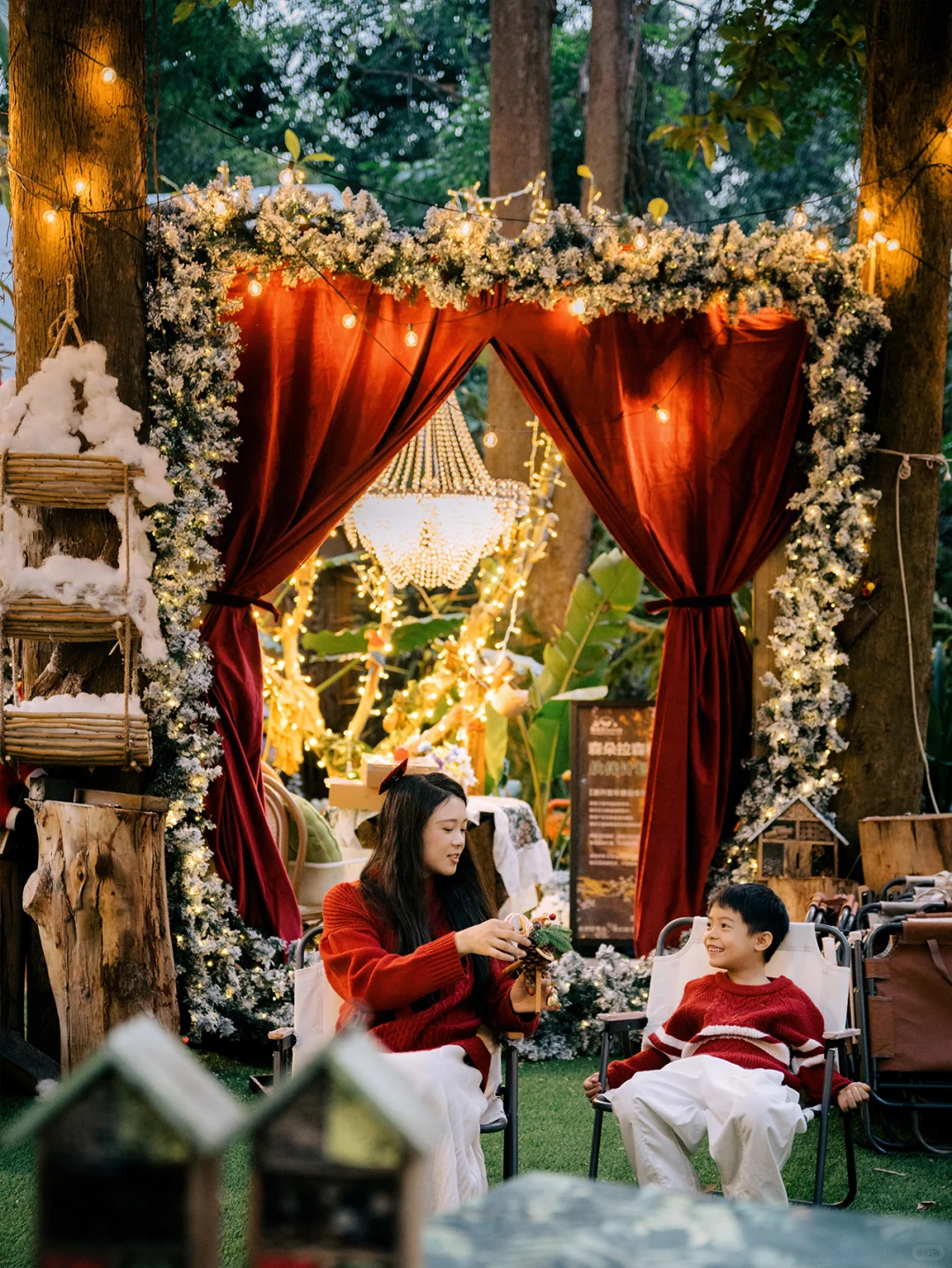 在东莞！这个森林营地氛围感拉满🎄