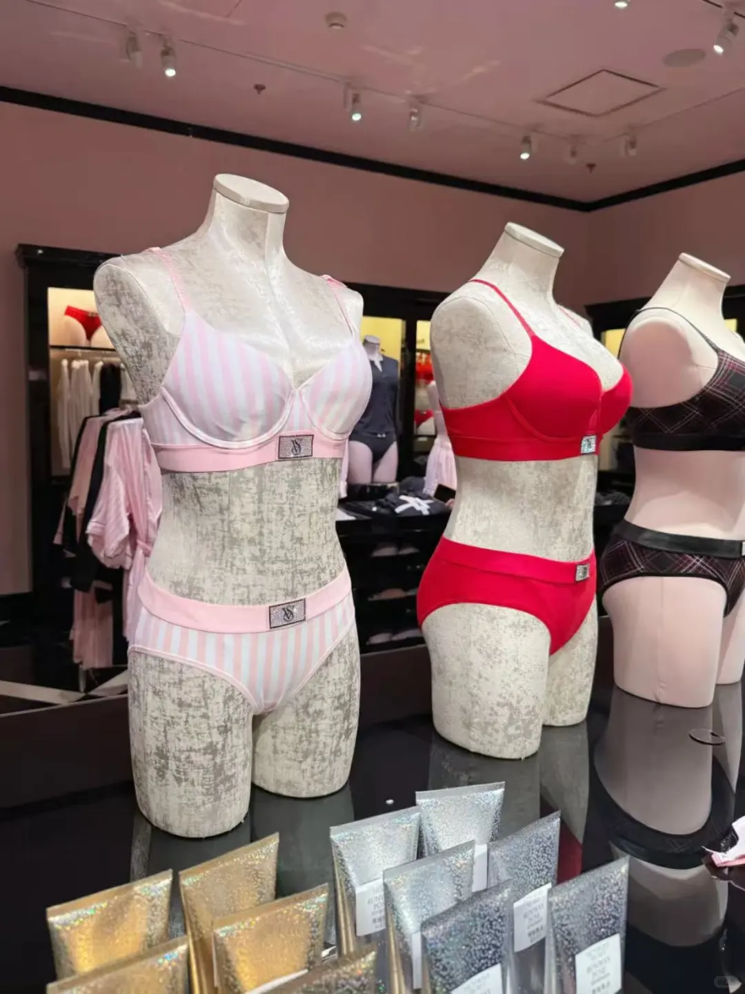 维密陈列模特，美丽和性感不止一种模样