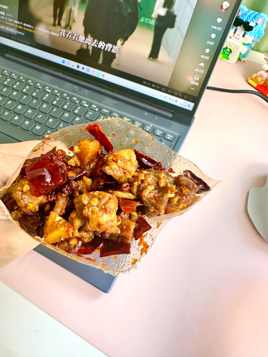 开工回血神器！这兔兔太懂了！💼🐇