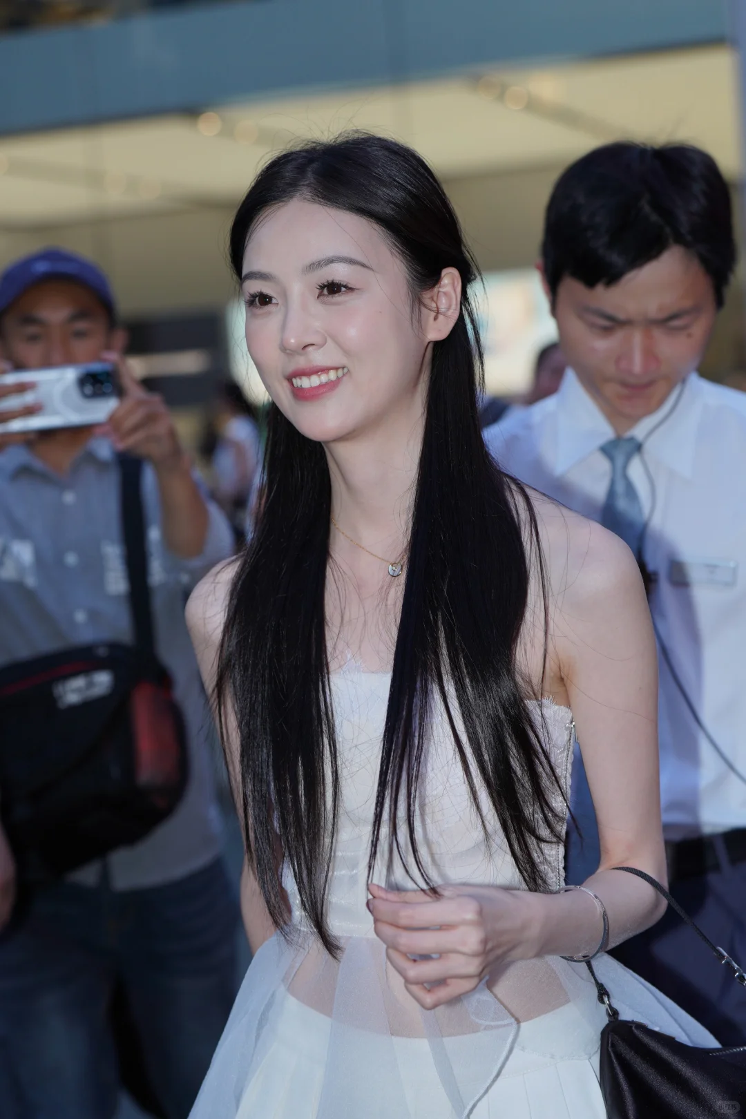 今晚的纯欲氛围感超标了！