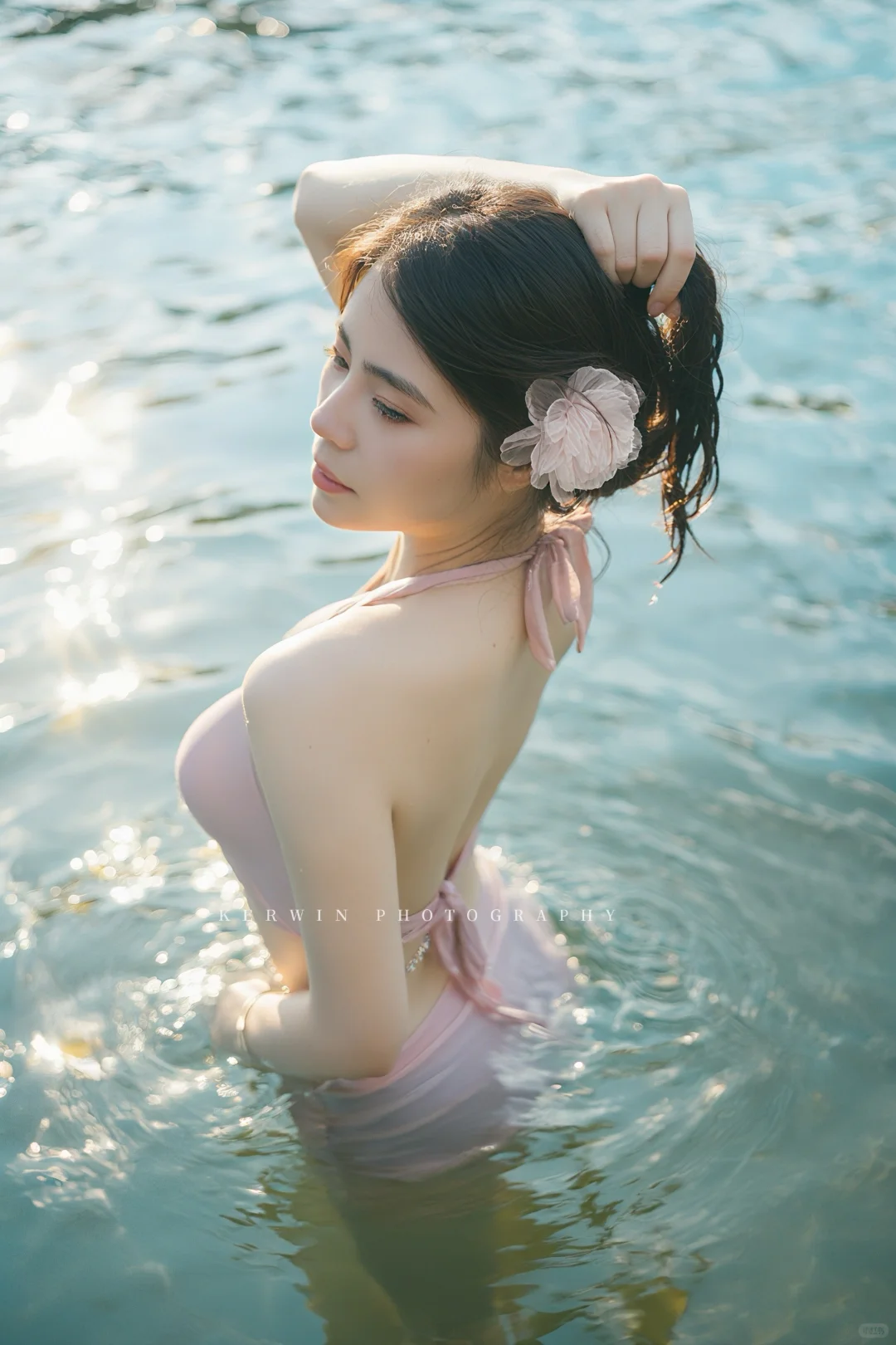 太爱这个泳池look了！💦