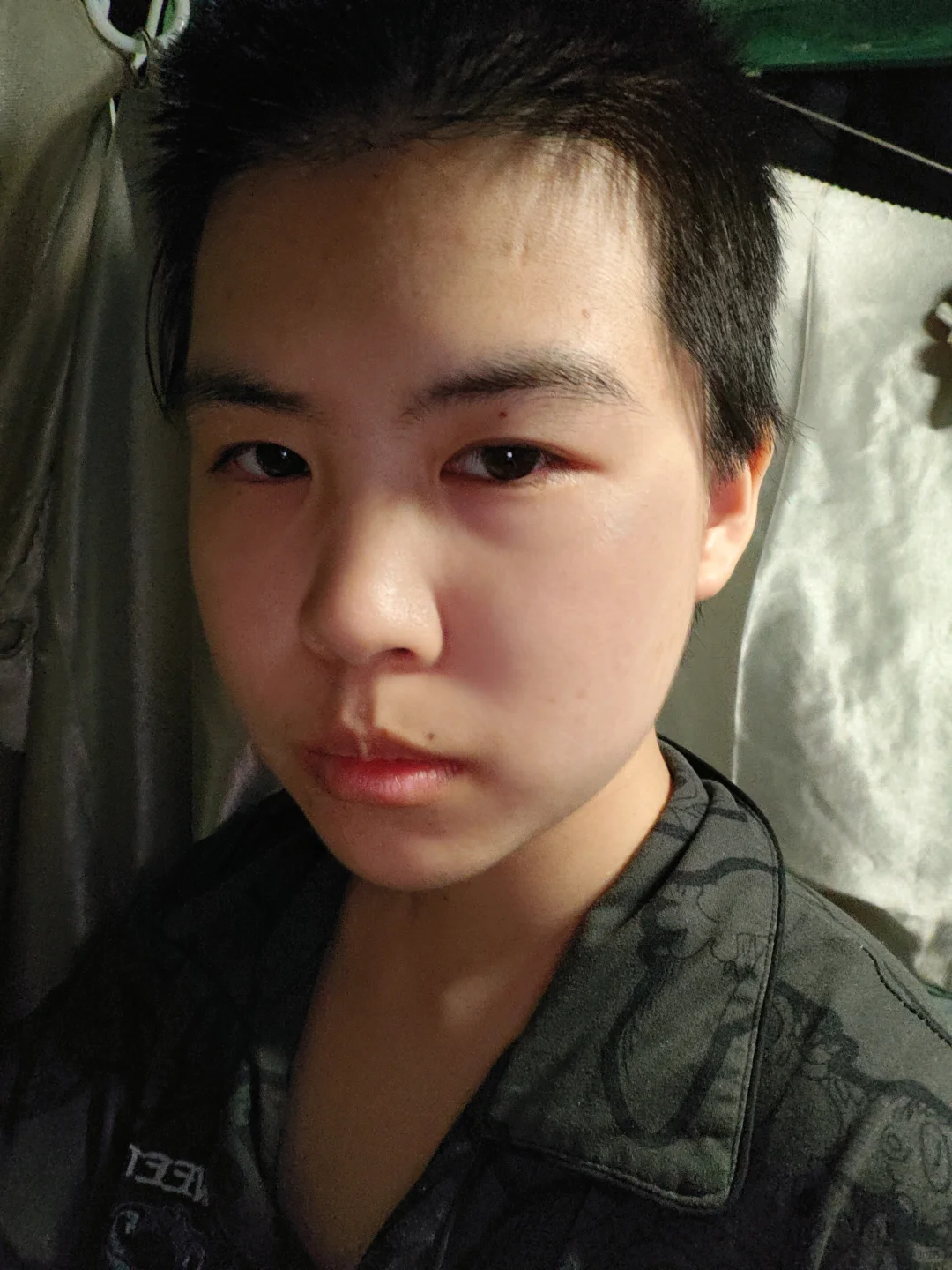 叫姐啊，别叫我兄弟，听到了吗。