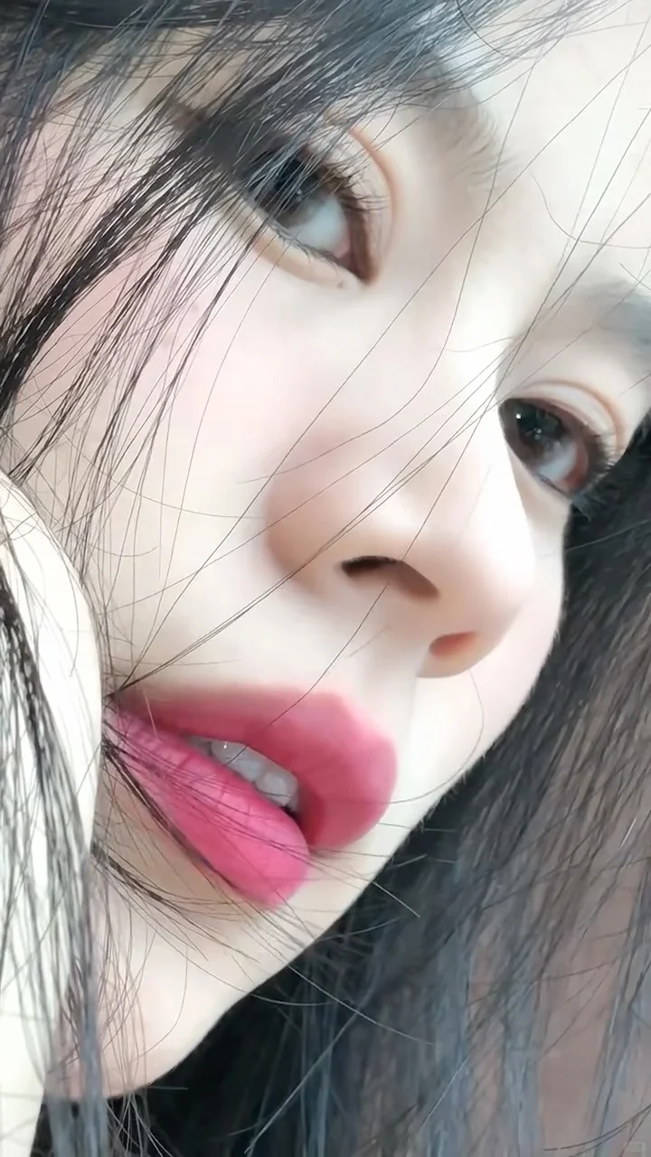 𝗪𝗲𝗖𝗵𝗮𝘁｜动态壁纸