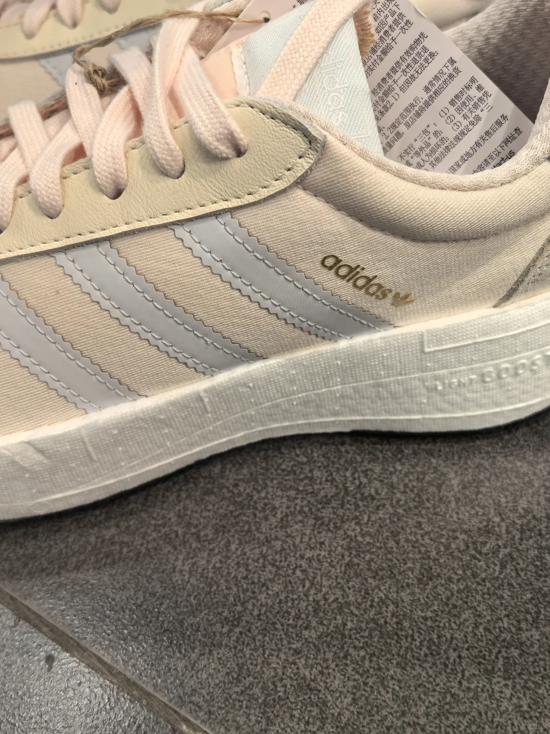 阿迪达斯三叶草CITY RNR W系列女款休闲鞋