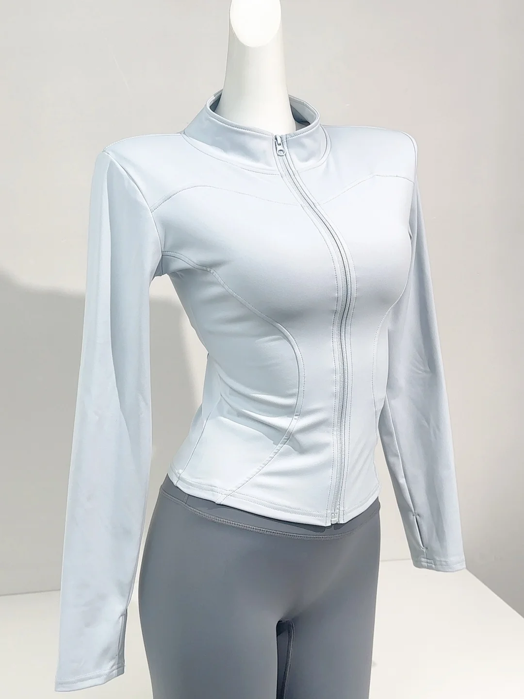 温润如玉的奶蓝色‼️太美啦🉑️内里加绒💰33