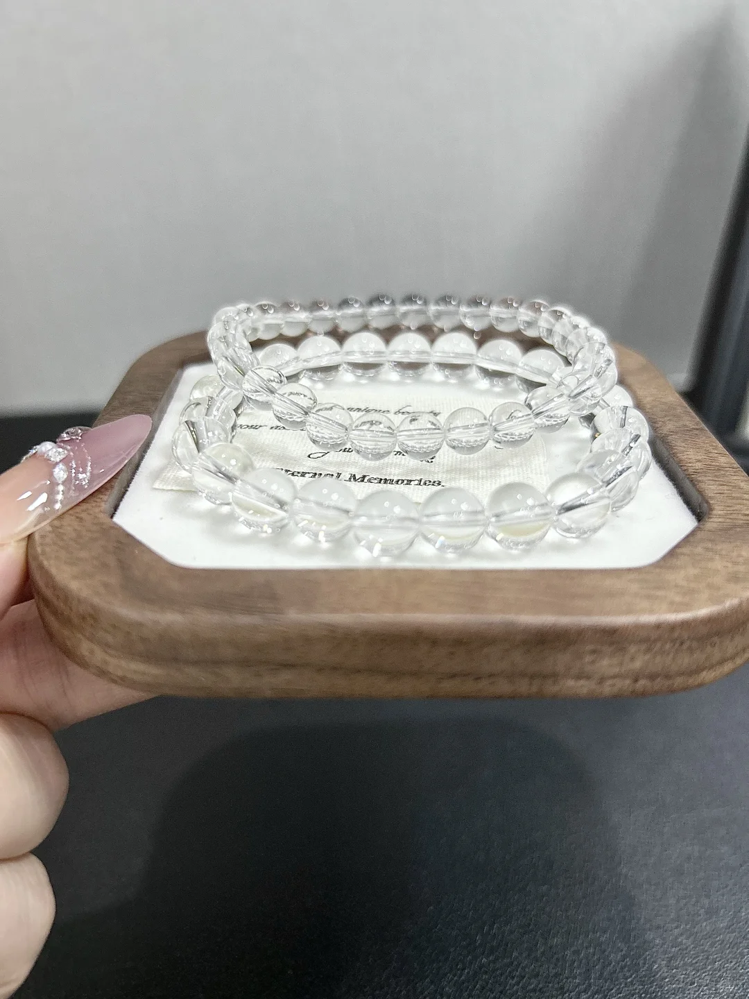 有点小钱女生戴什么 天然白水晶