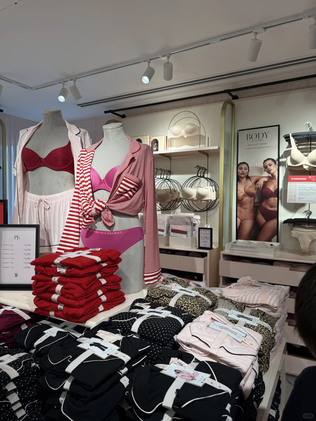 曼谷 维多利亚的秘密黑五折扣