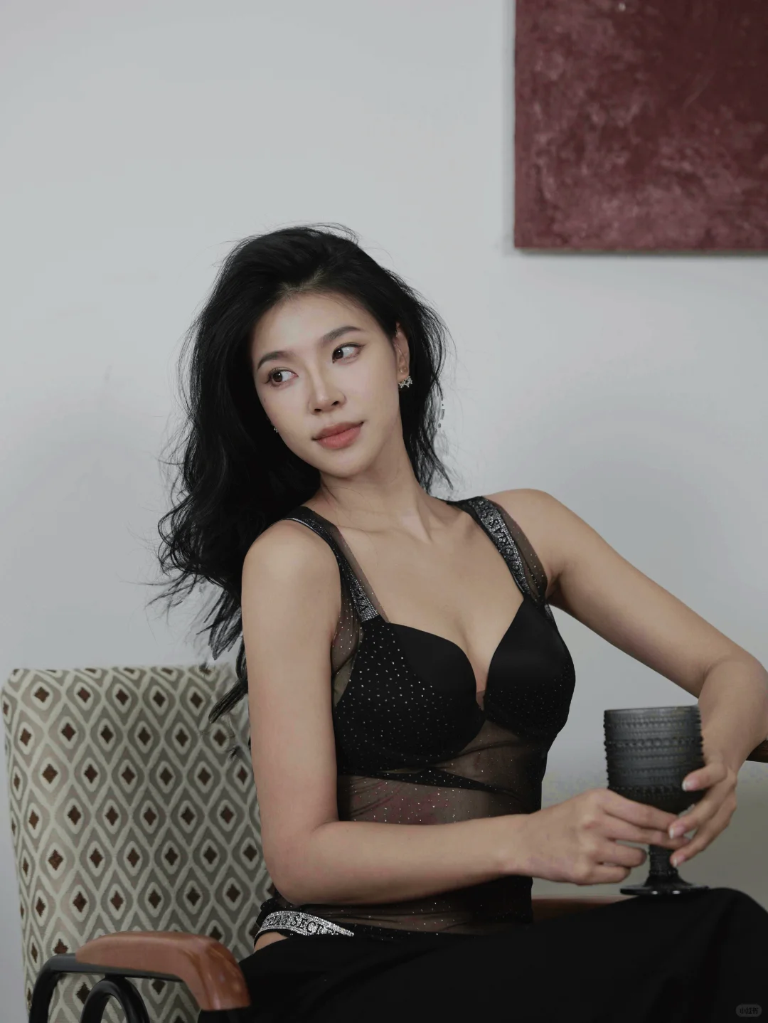 闪出氛围感💎✨和闺蜜出门小酌，就这样穿