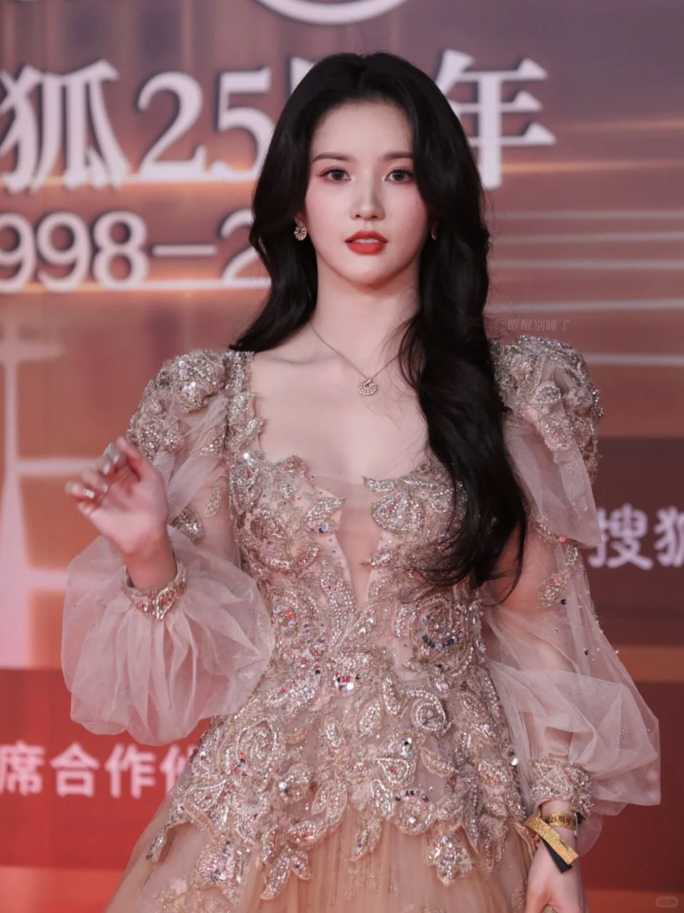 这是仙女吧，真的太美了✨✨✨