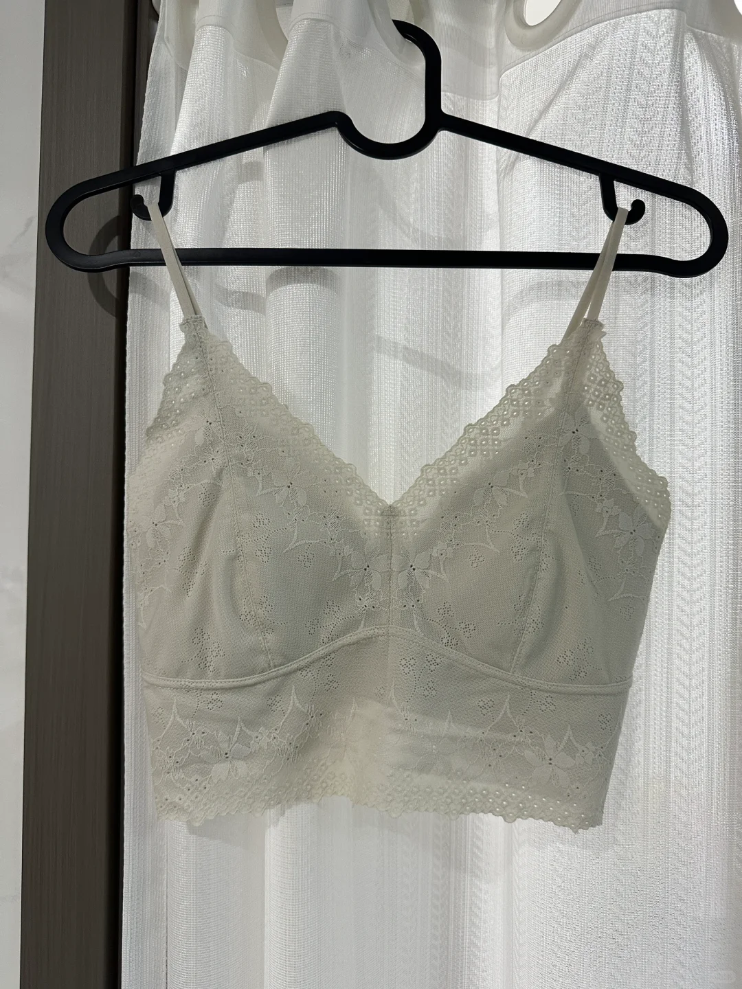 挖到啦夏天必备蕾丝内衣 超适合春夏叠穿！