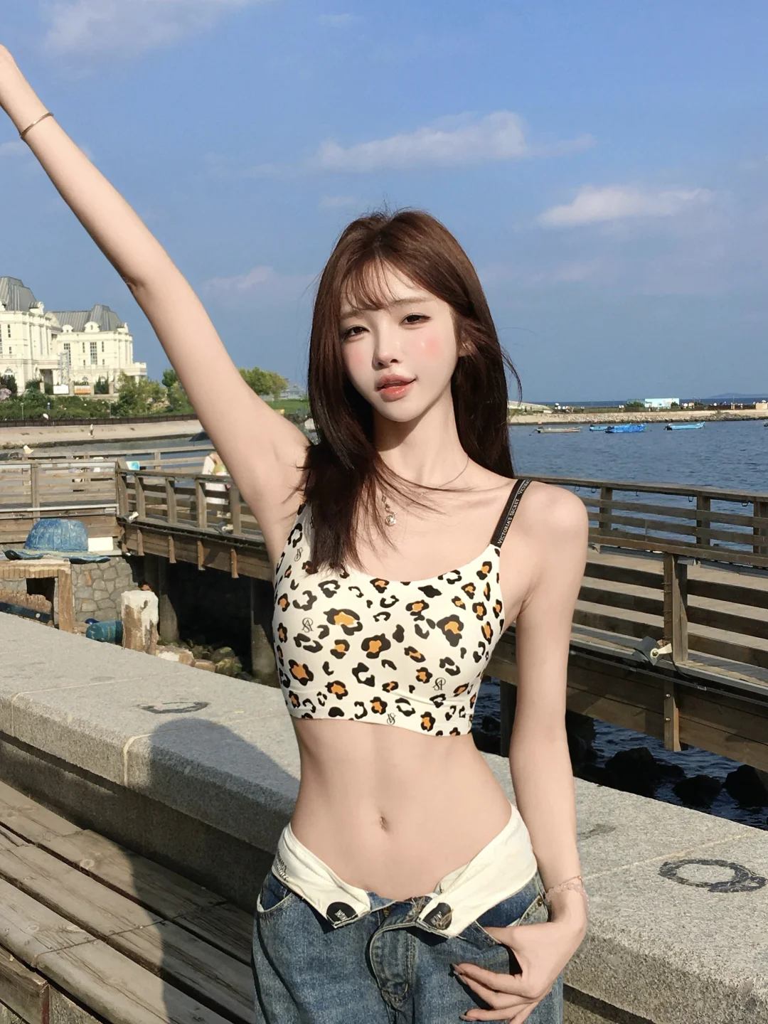 🐈果冻条美豹啦~ 现在2件到手只要266🤩