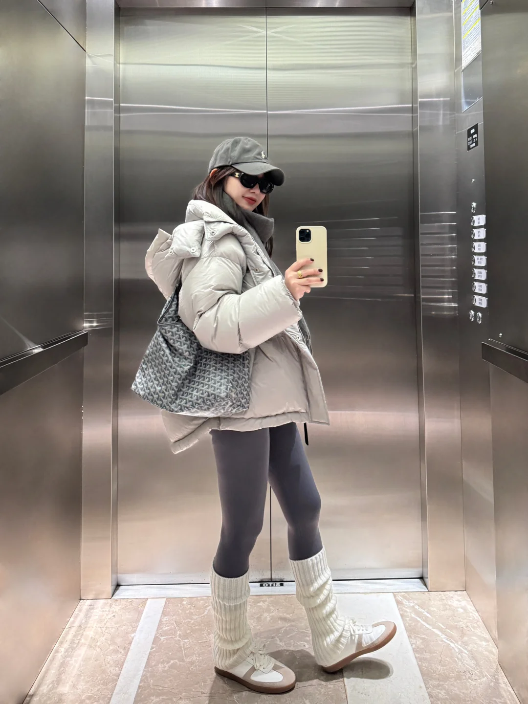 冬天还是灰色系耐看～✨