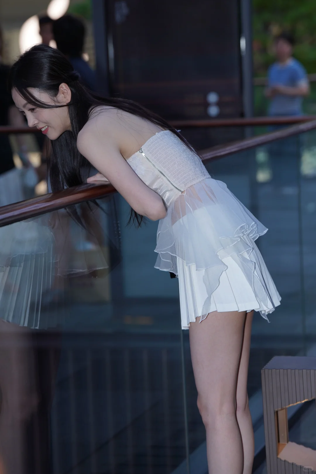 今晚的纯欲氛围感超标了！