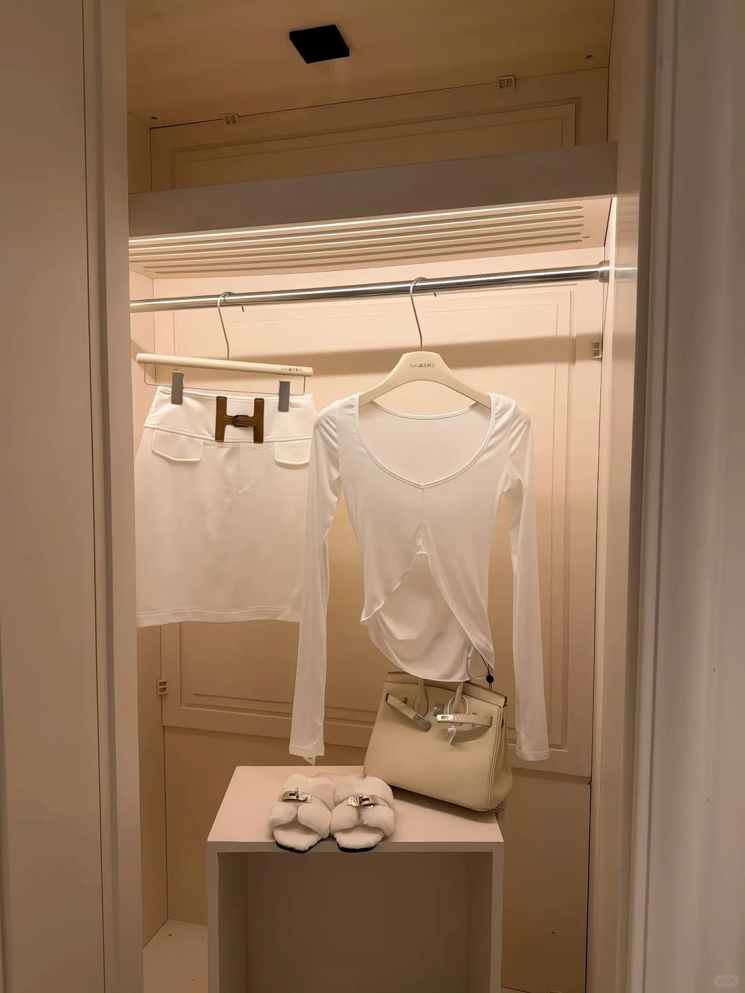 成熟女人的三大标志：穿貂买黄金听凤凰传奇