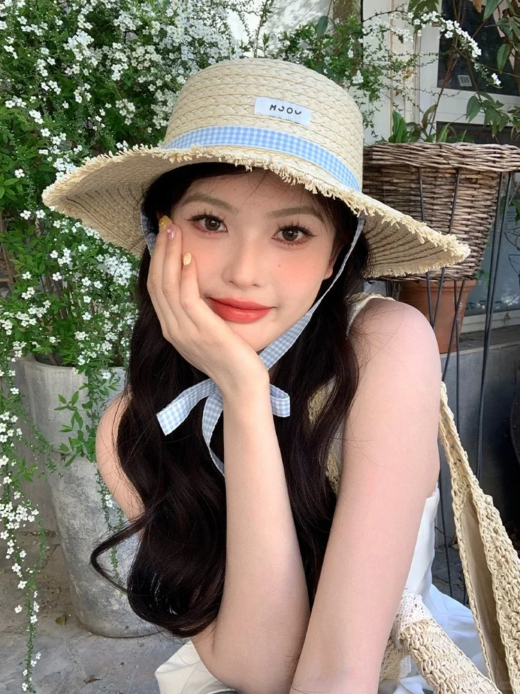 出海边次抛裙、草帽、海边餐布