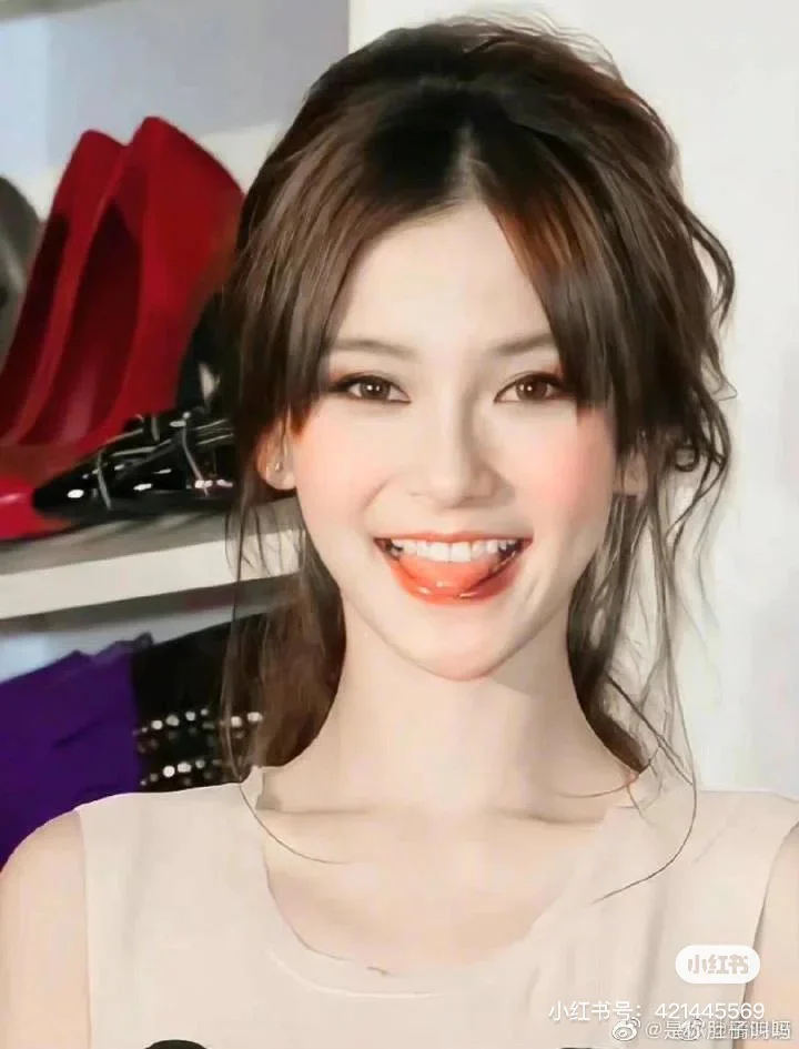 baby嫩模时期也太美了吧啊啊啊啊啊啊！