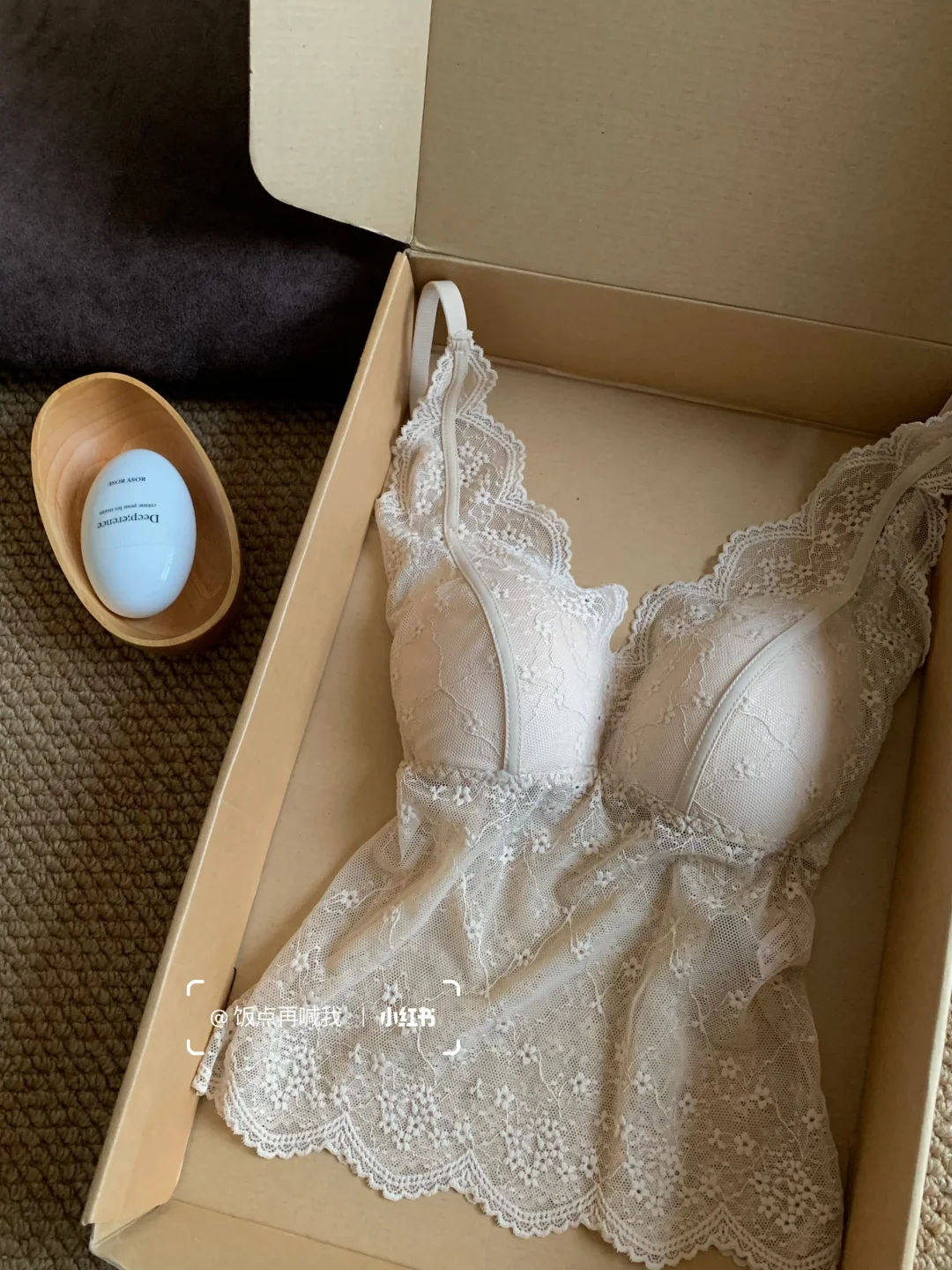 蕾丝到底是越看越高级…