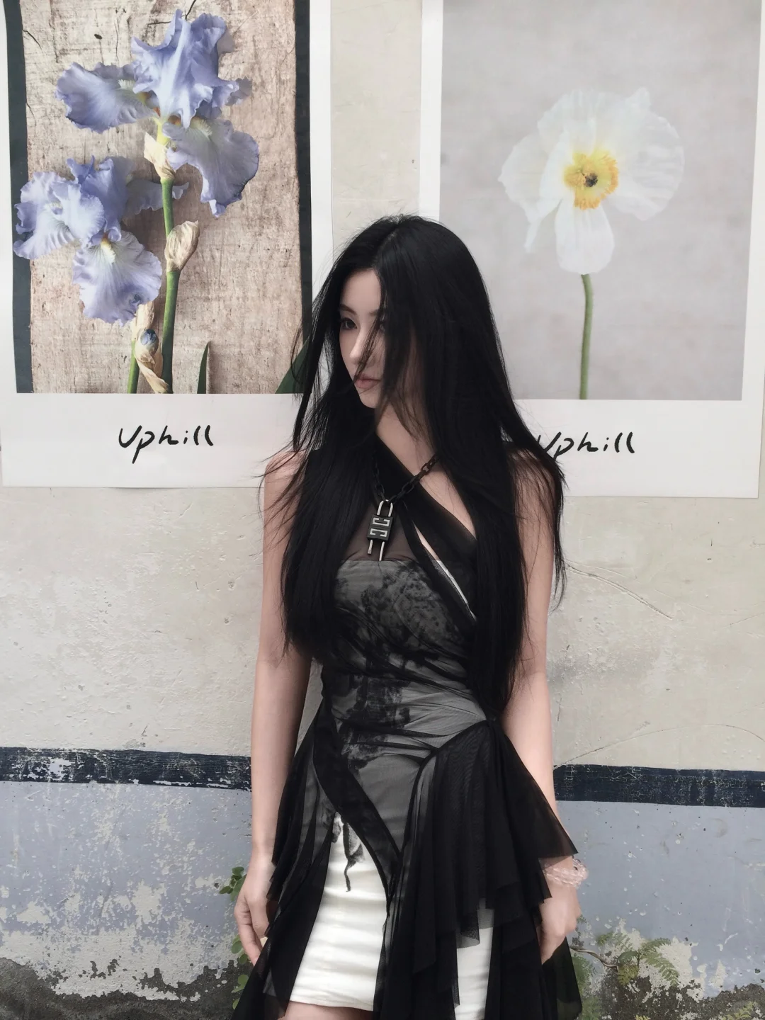 🖤黑纱吊带+碎裙｜今天是“清冷破碎感”本人