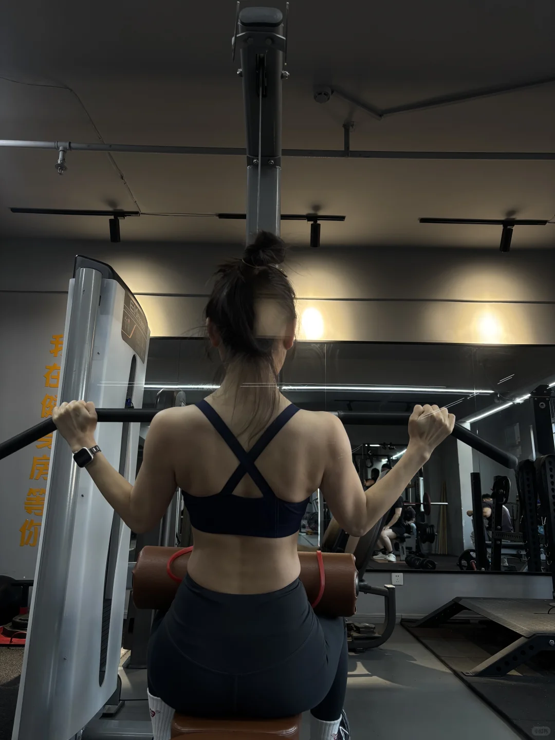 撸铁女孩👧、练背日、健身工作室、真的好爱练背