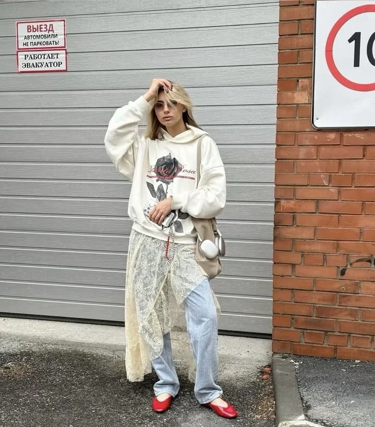 蕾丝单品叠穿-穿搭