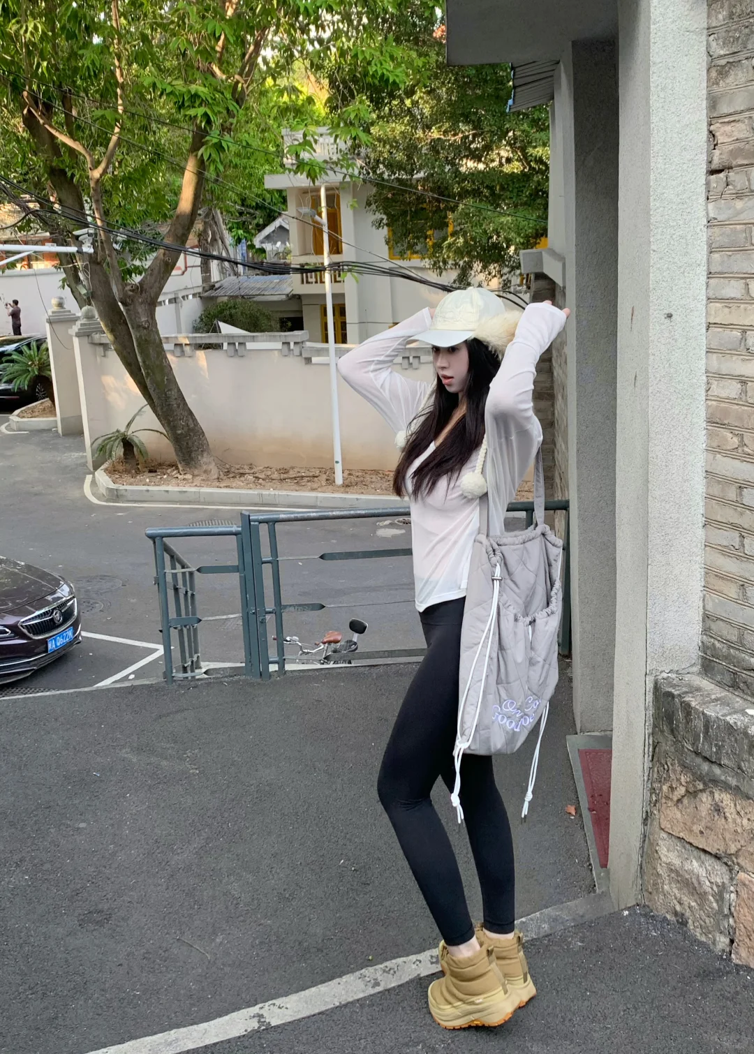 挑战只穿瑜伽服出门Day 83｜能量满满的一天