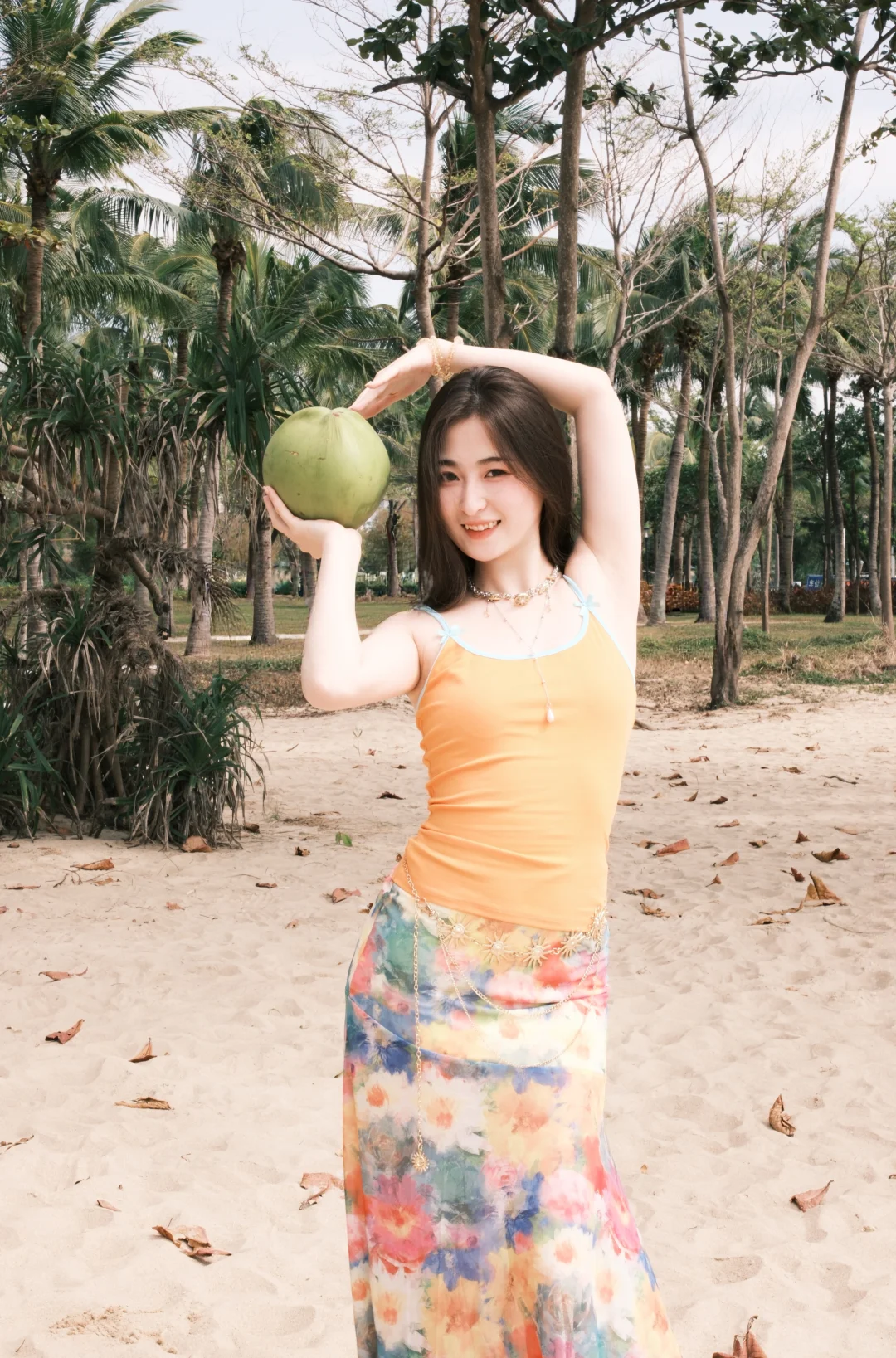 提前收藏⭐️这些在海边拍照姿势你一定能用到